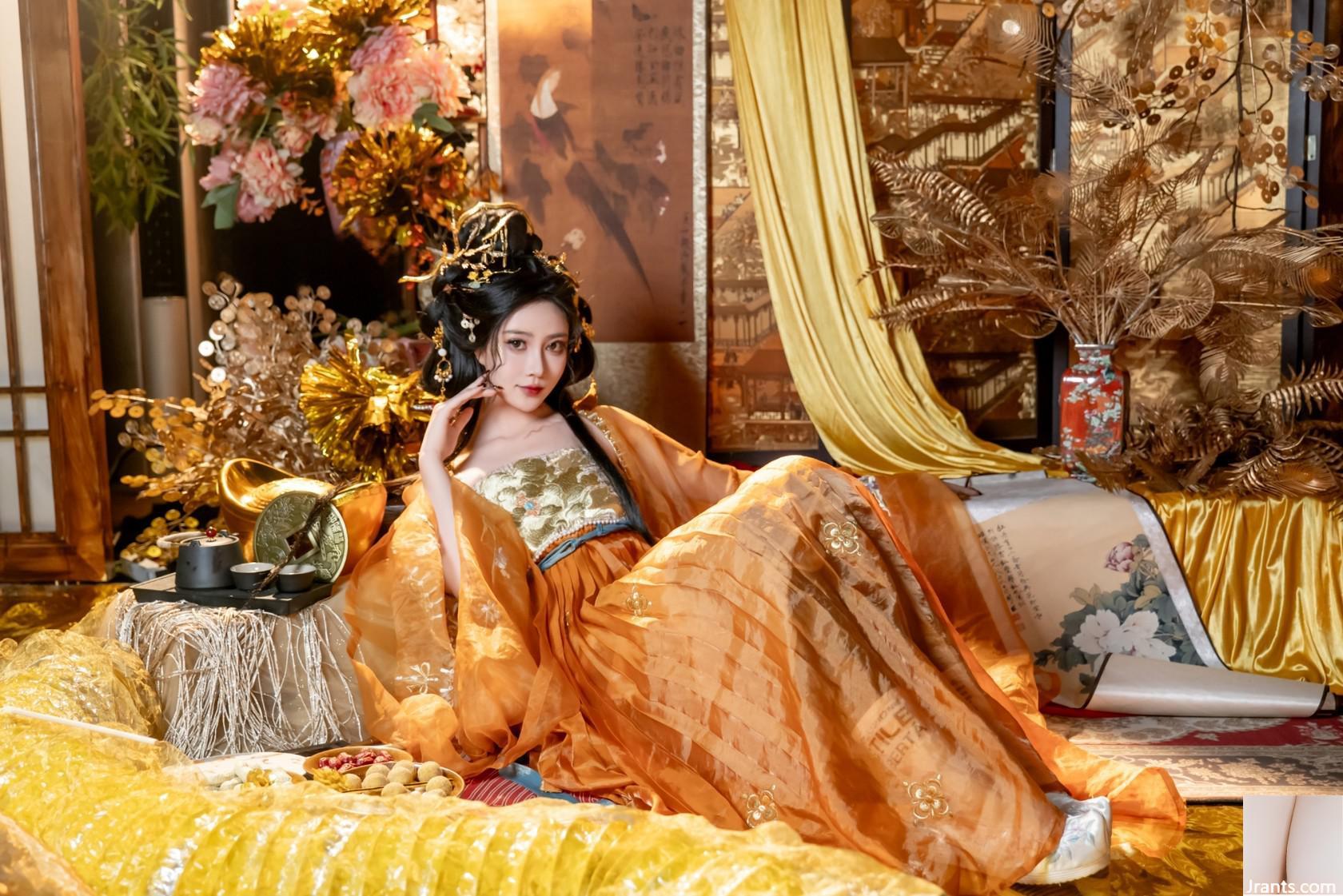 Nian Nnian-Golden Snake New Year (80 صورة) (80p)