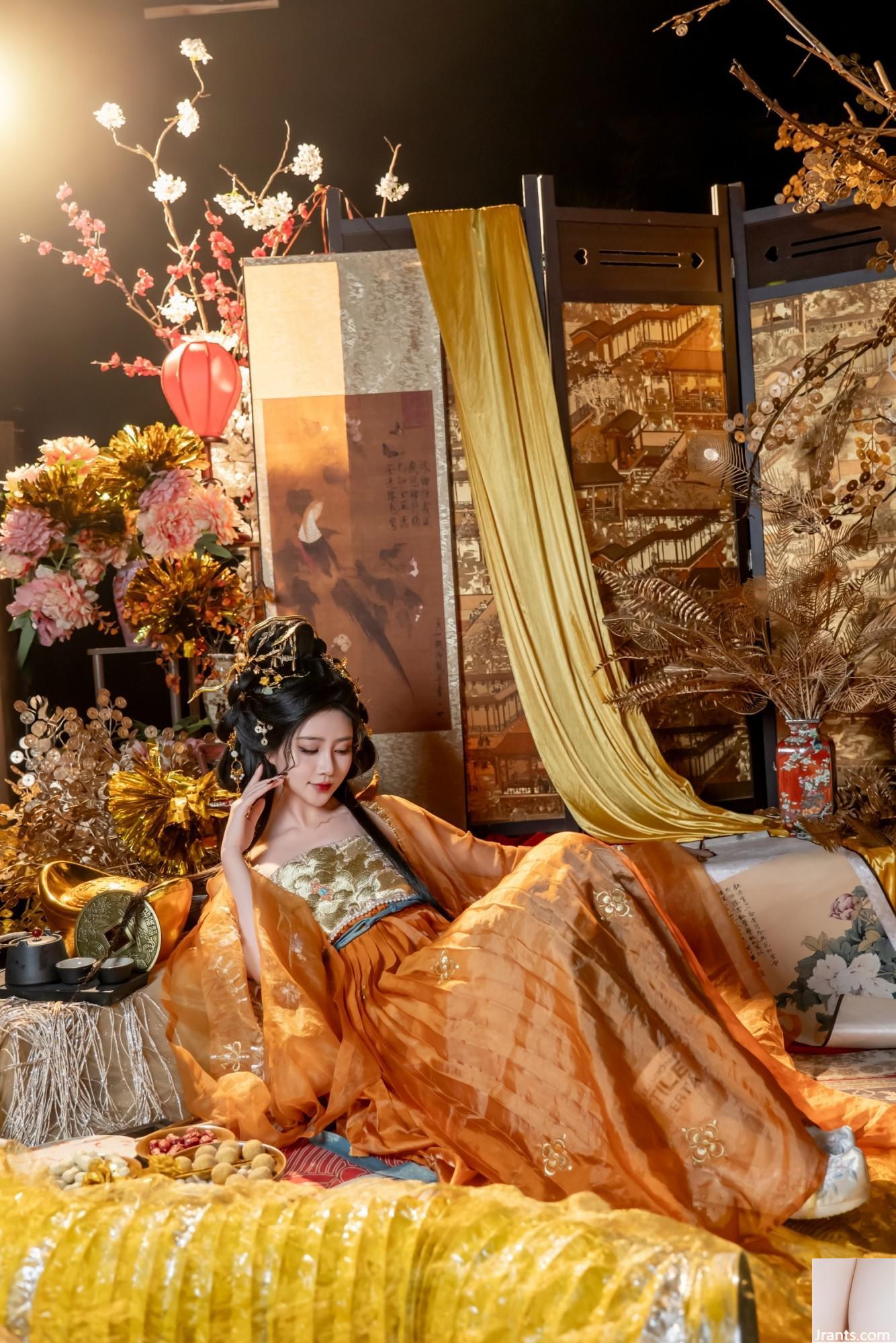 Nian Nnian-Golden Snake New Year (80 صورة) (80p)