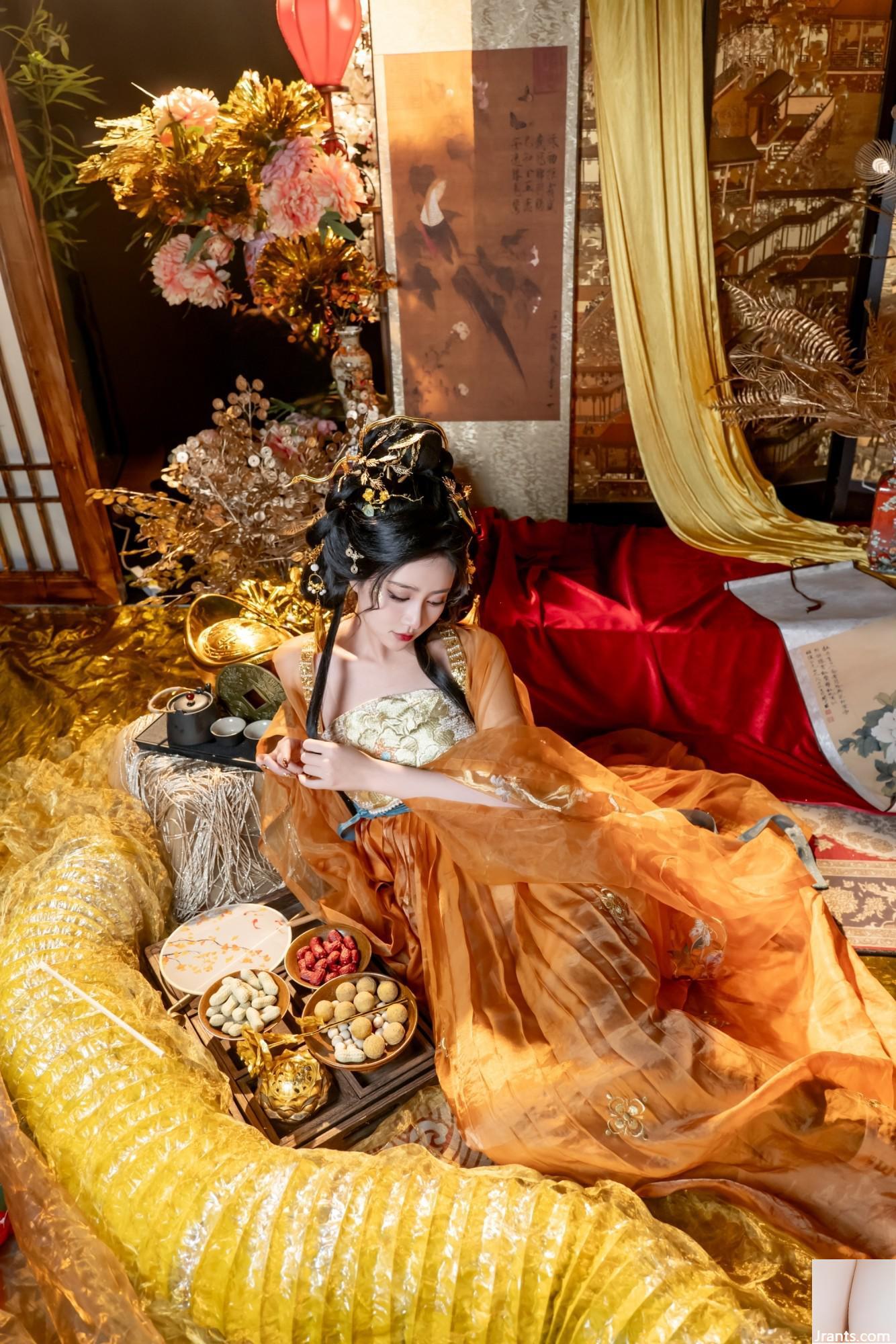 Nian Nnian-Golden Snake New Year (80 صورة) (80p)