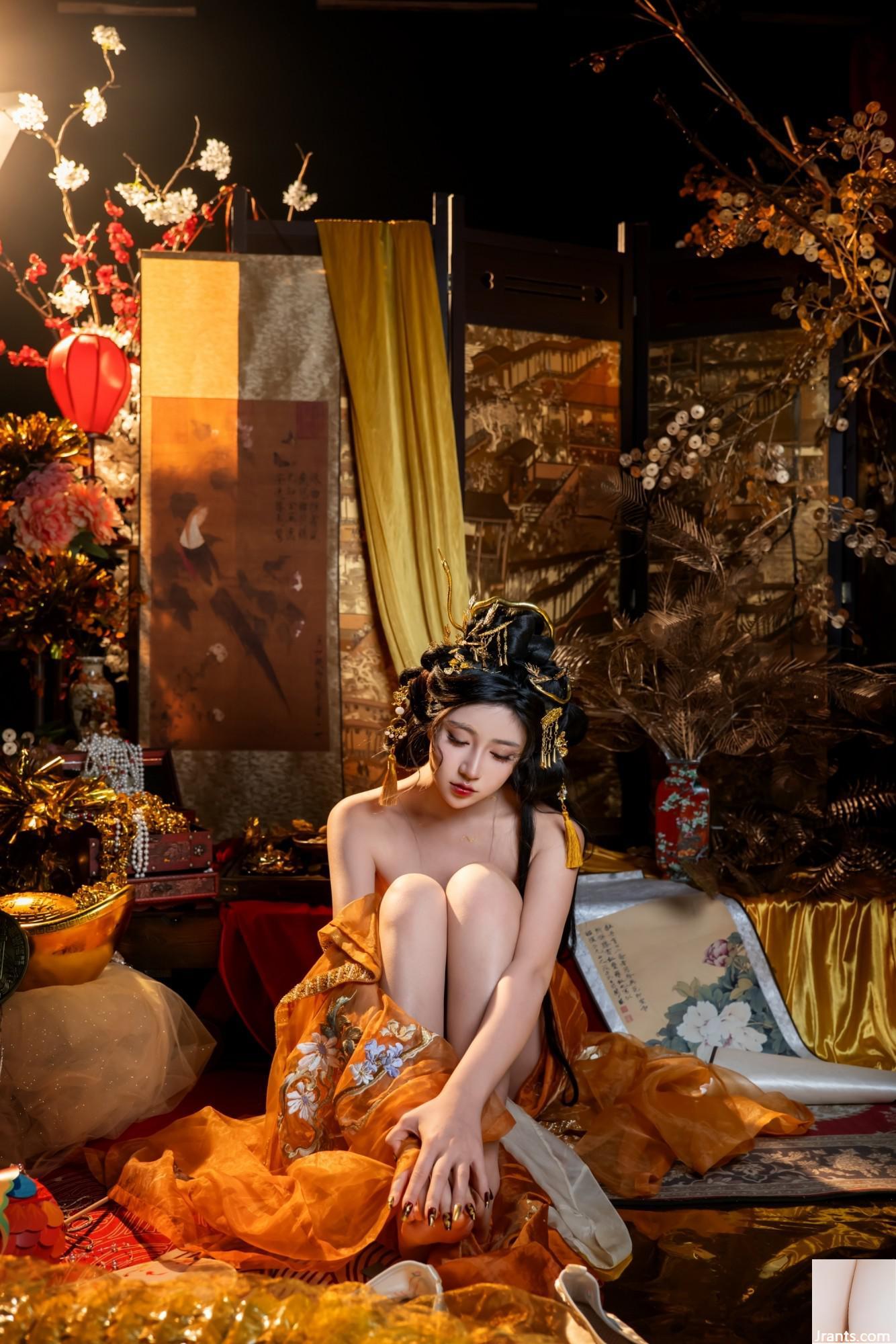 Nian Nnian-Golden Snake New Year (80 صورة) (80p)