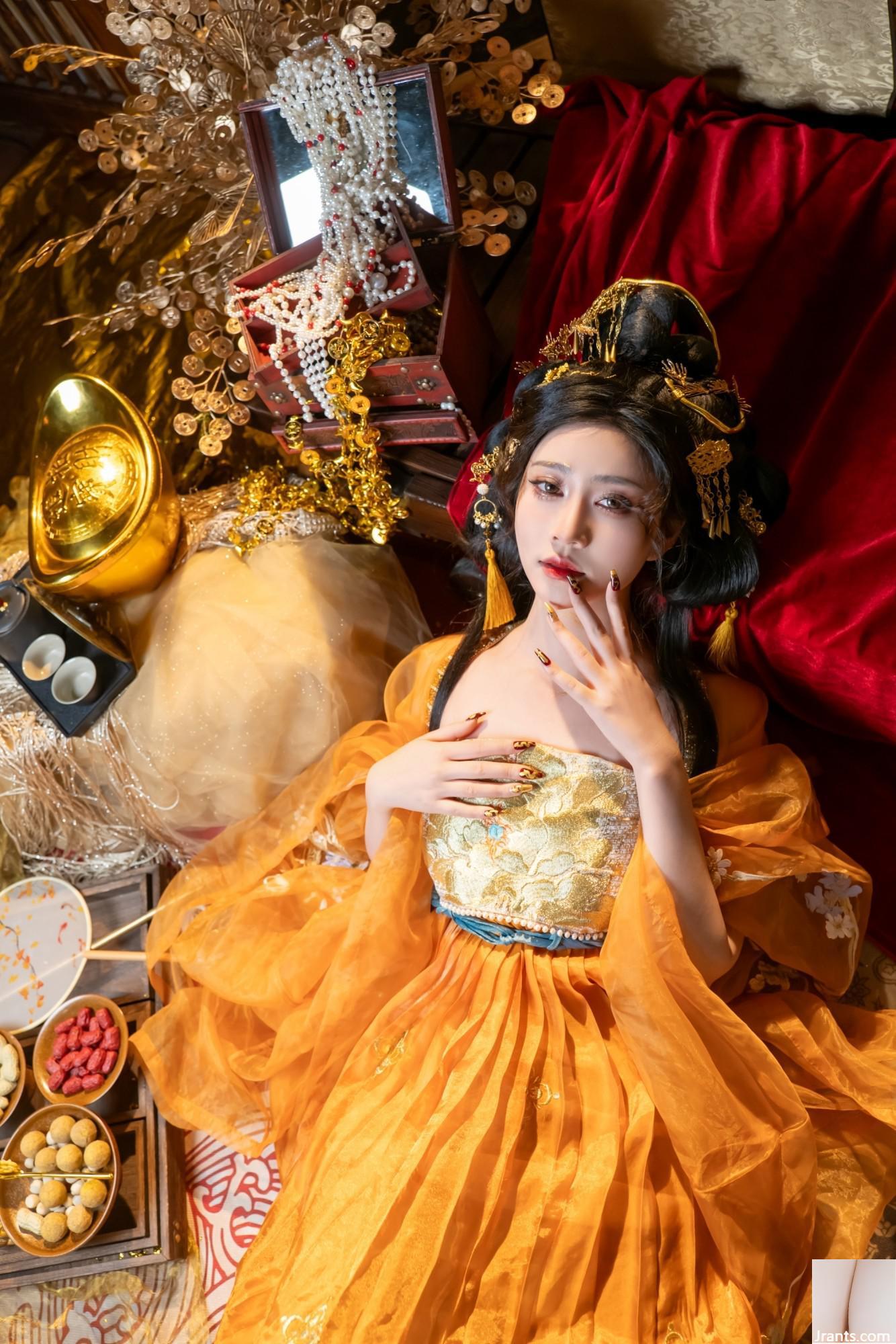 Nian Nnian-Golden Snake New Year (80 صورة) (80p)