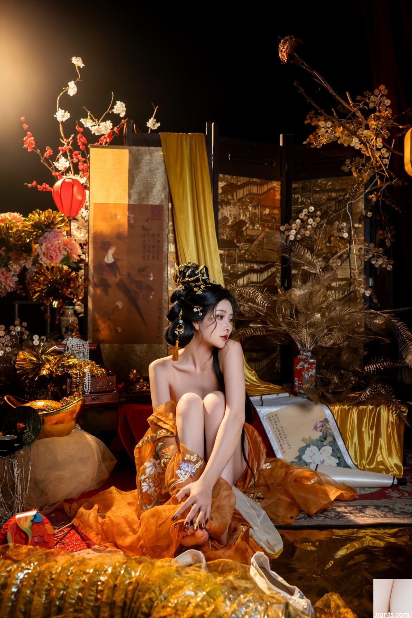 Nian Nnian-Golden Snake New Year (80 صورة) (80p)