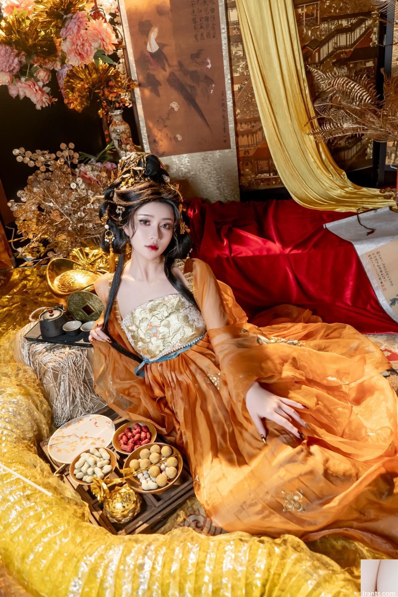 Nian Nnian-Golden Snake New Year (80 صورة) (80p)