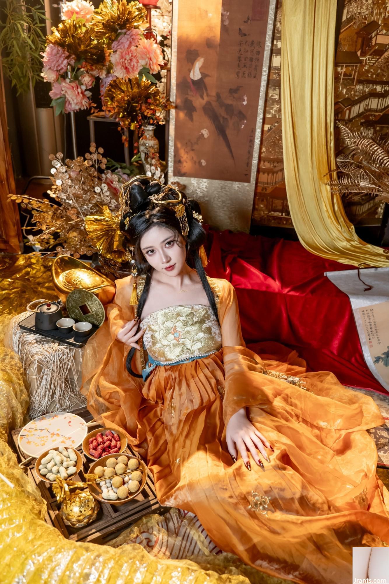 Nian Nnian-Golden Snake New Year (80 صورة) (80p)