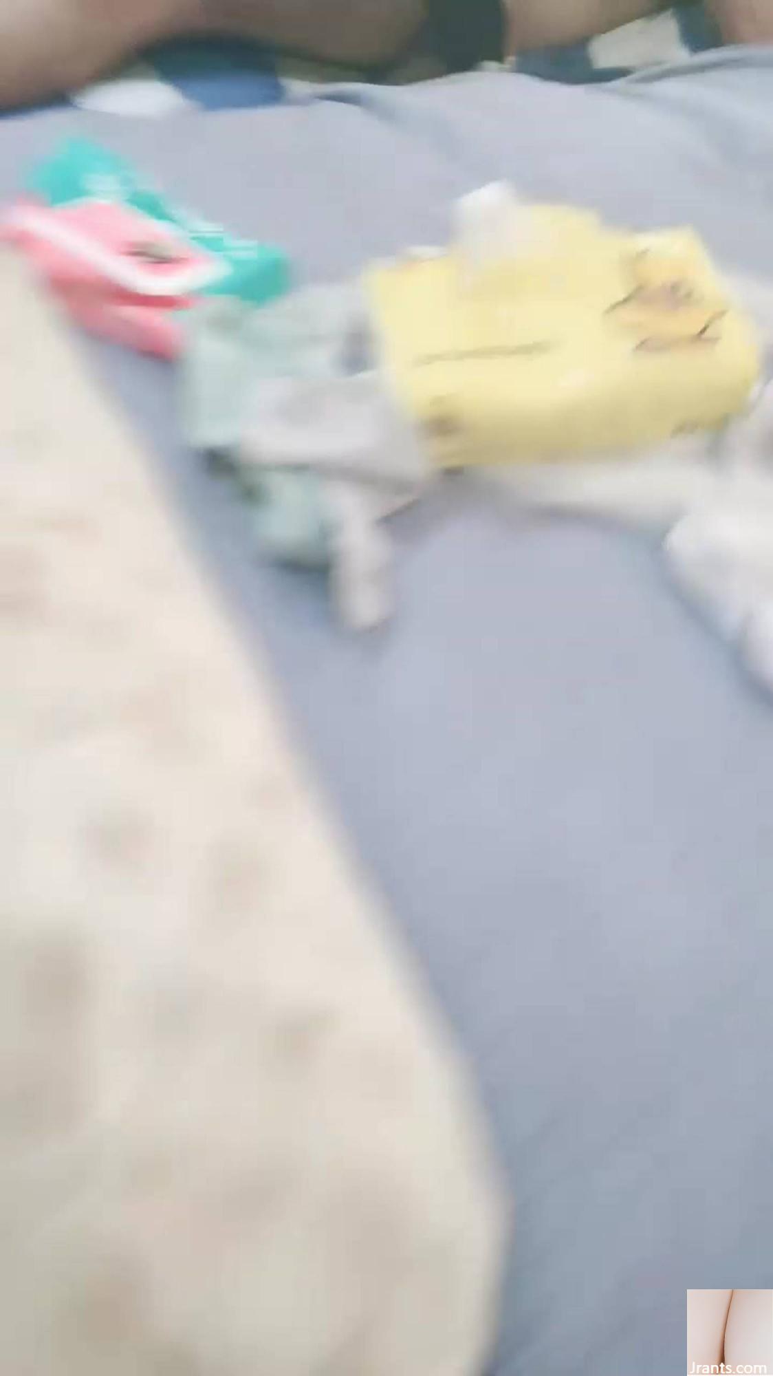 (Koleksi online) Ambil foto payudara 175cm dan kaki panjang? (Jing?