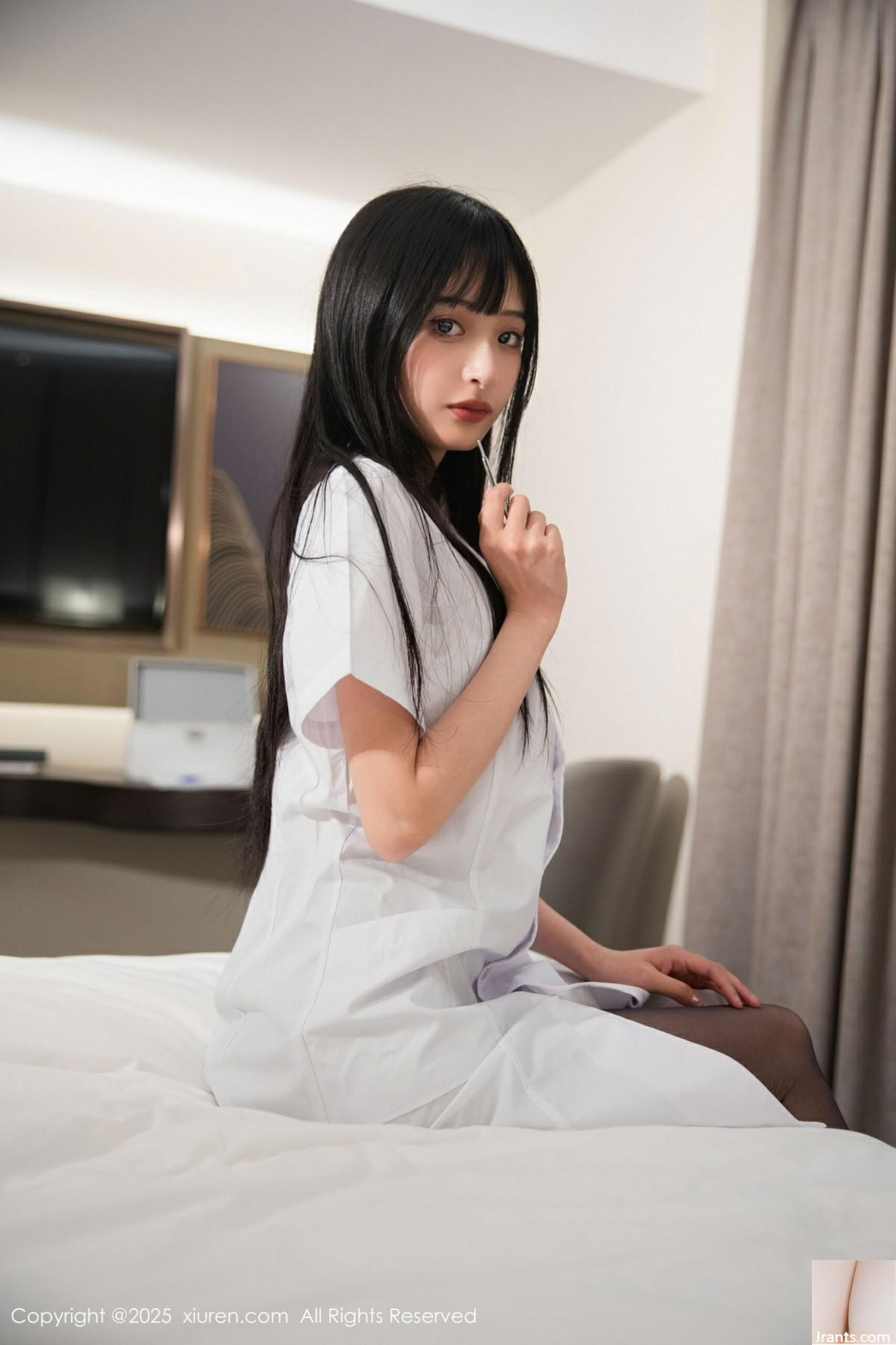 ((XiuRen) 2025.06.06 No.10373 صورة الإصدار الكامل لموجي كيكو (81p)