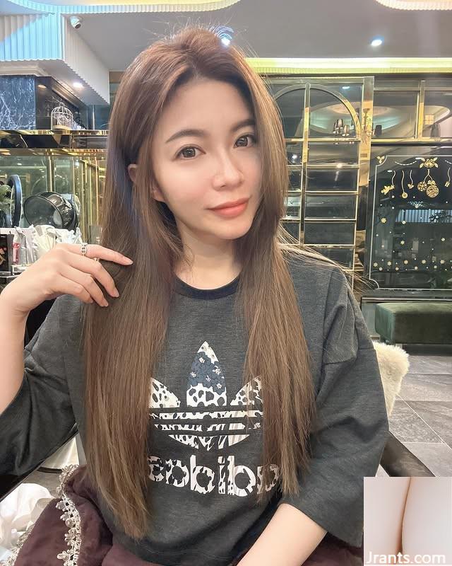Le petit démon chaud « Xue Ruhan » séduit le sexe en continu (10p)