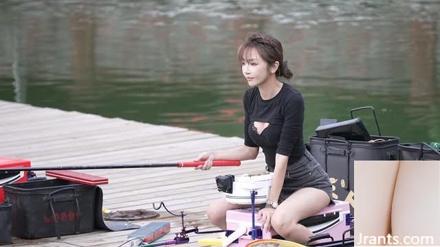 Siaran Top Body YouTuber &#8220;Mu Yurou (10p)