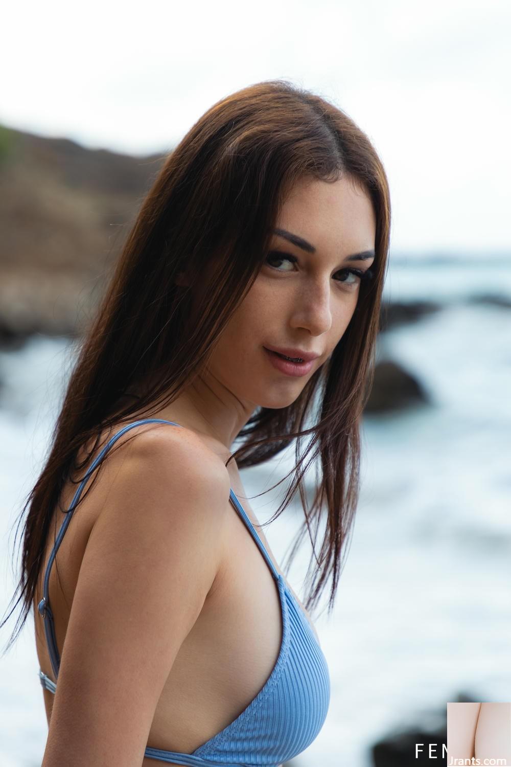 (Femjoy) 14 Mei 2025 &#8211; Shania Vega &#8211; Blue Horizon (72p)