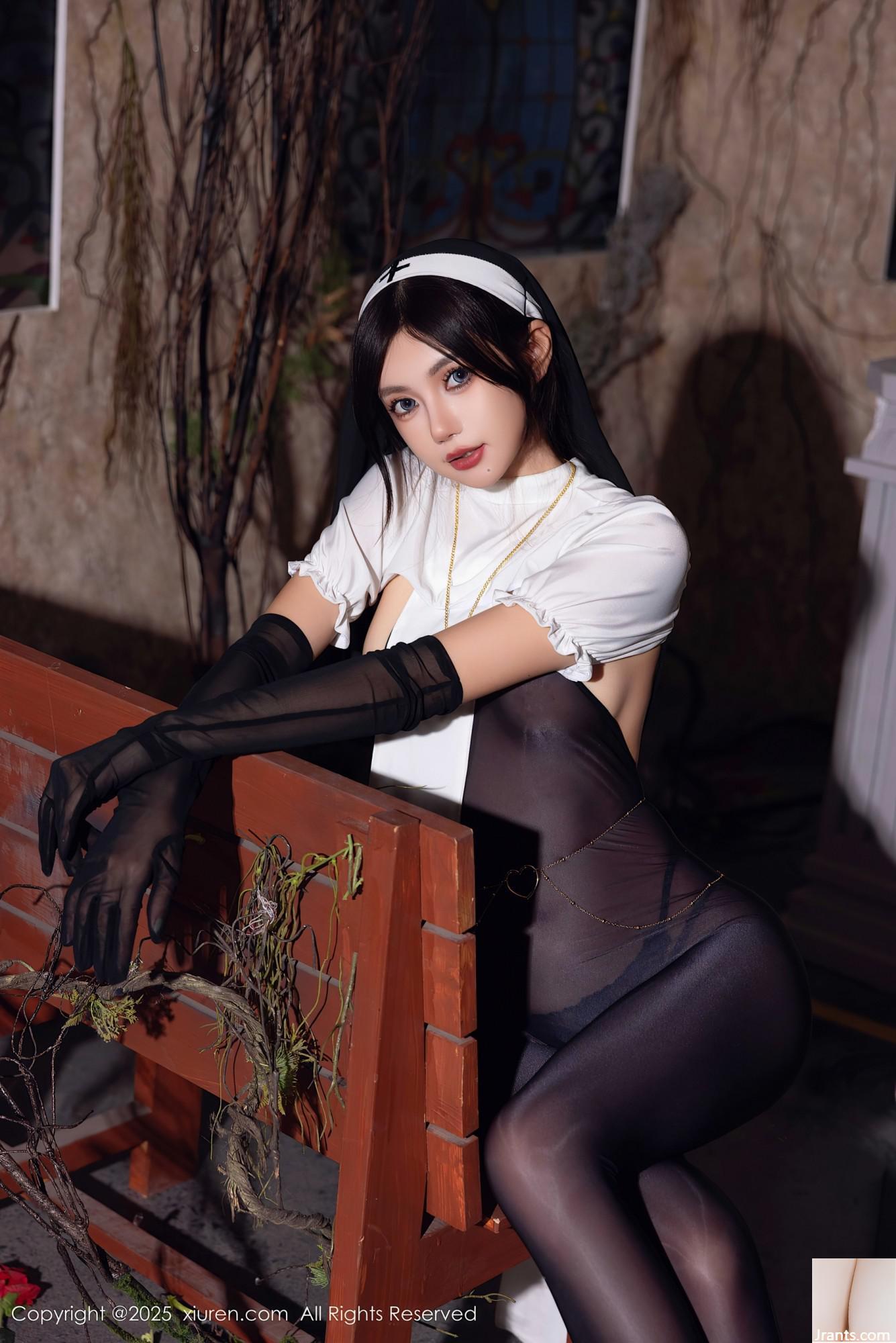 Kirika Ula Black Stockings Bellissimi gambe (67p)