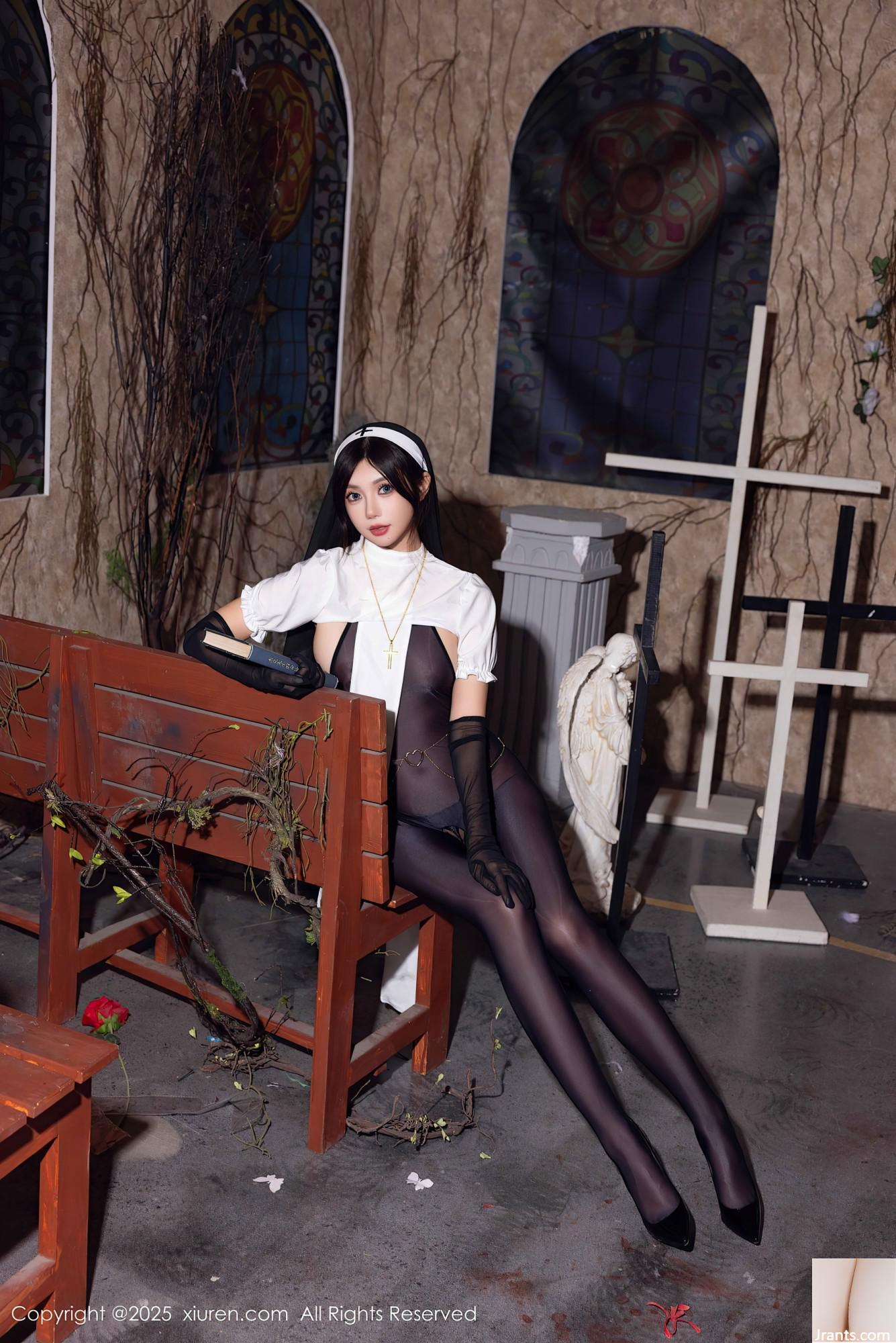 Kirika Ula Black Stockings Bellissimi gambe (67p)