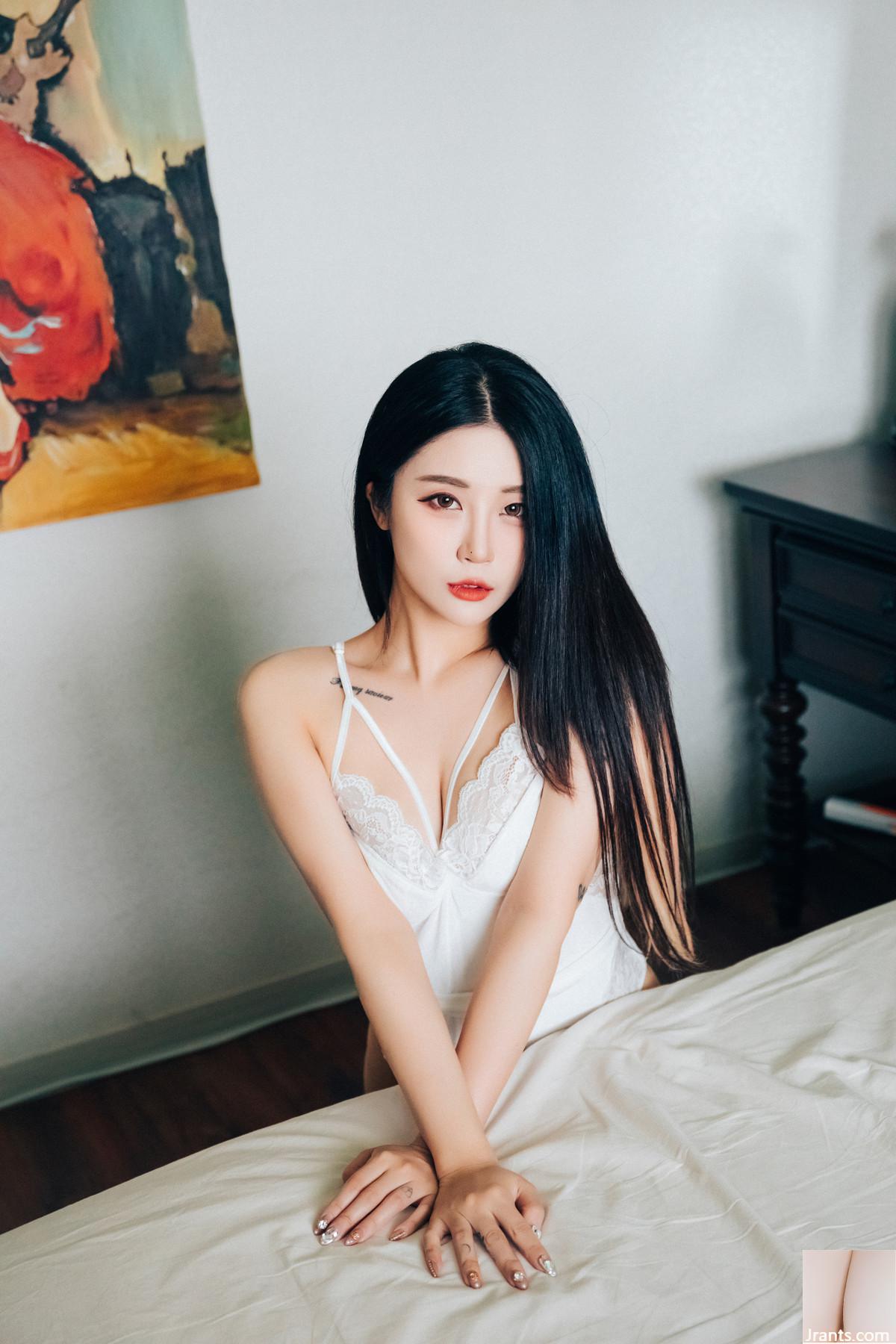 (Jeong Bomi) « C&rsquo;est tellement grossier! Les lignes de dodue chaudes ne peuvent pas être cachées (28p)