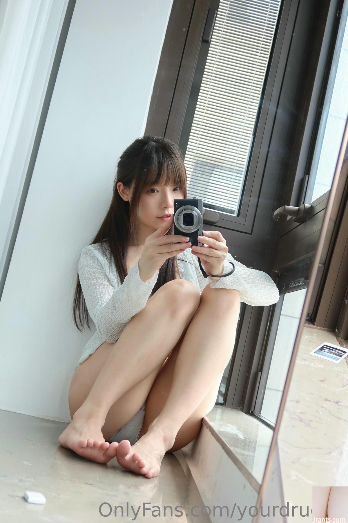 (Koleksi Internet) Saus kaisar liuwei &#8211; sore yang cerah (14p)