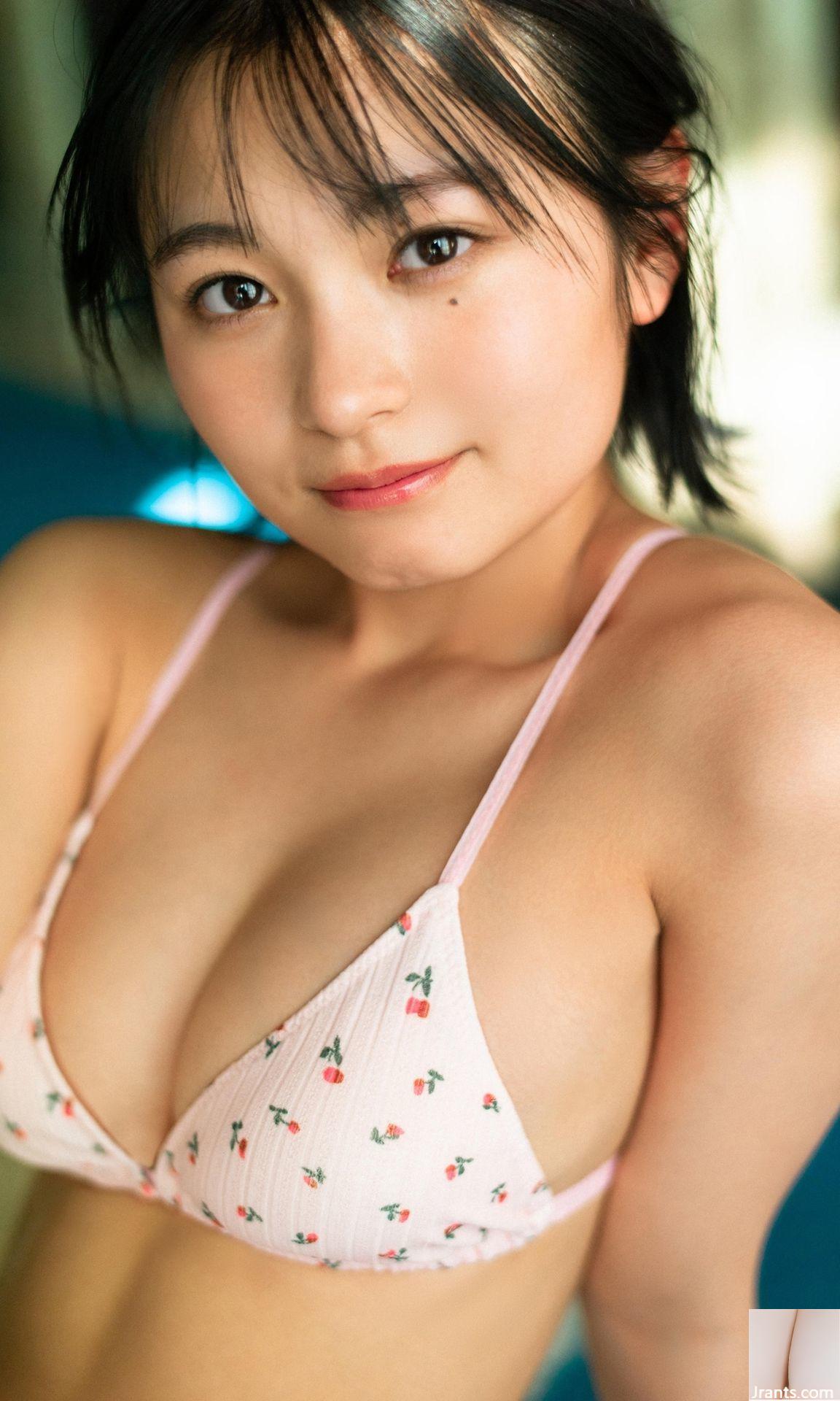 (Mizuki Kirihara) مزاج حلو وغير ضار يشبه الجنية المنحدرة إلى الأرض (24p)