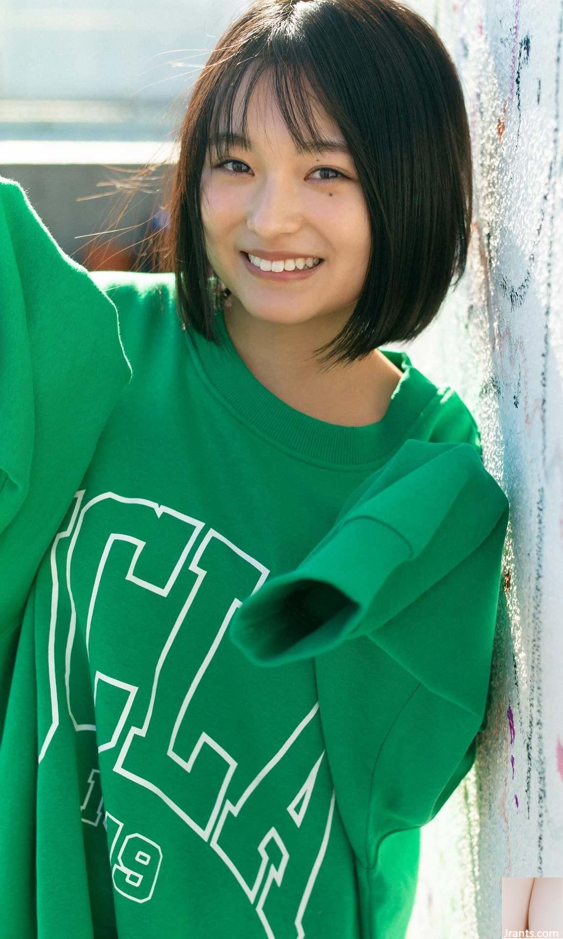 (Mizuki Kirihara) مزاج حلو وغير ضار يشبه الجنية المنحدرة إلى الأرض (24p)