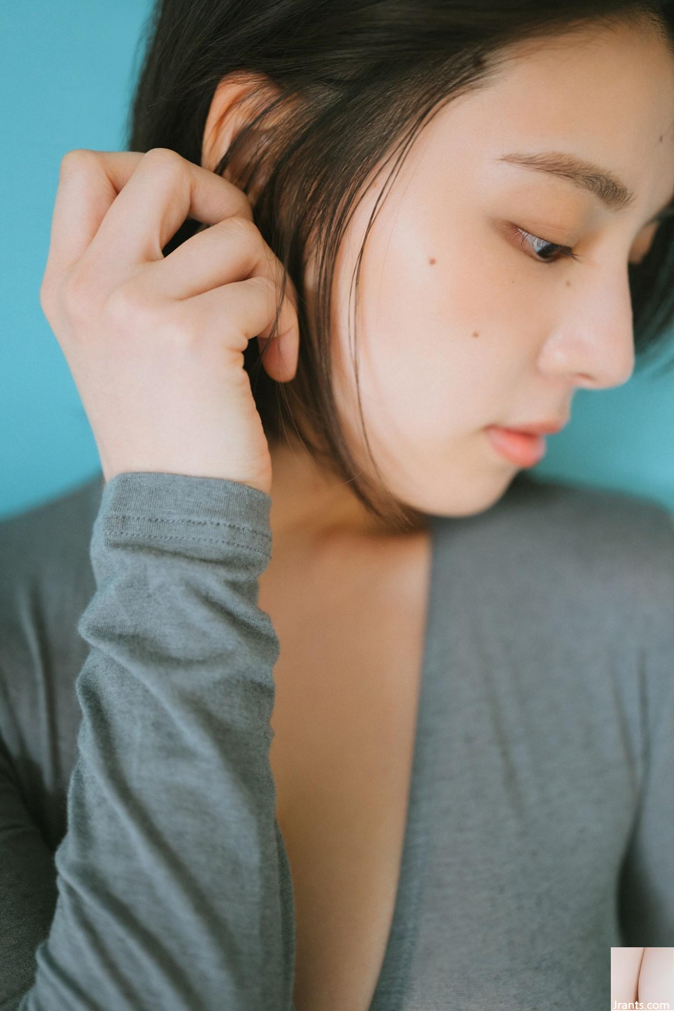 (Aiki iori) L&rsquo;échelle est très grande! La courbe chaude est irrésistible (33p)