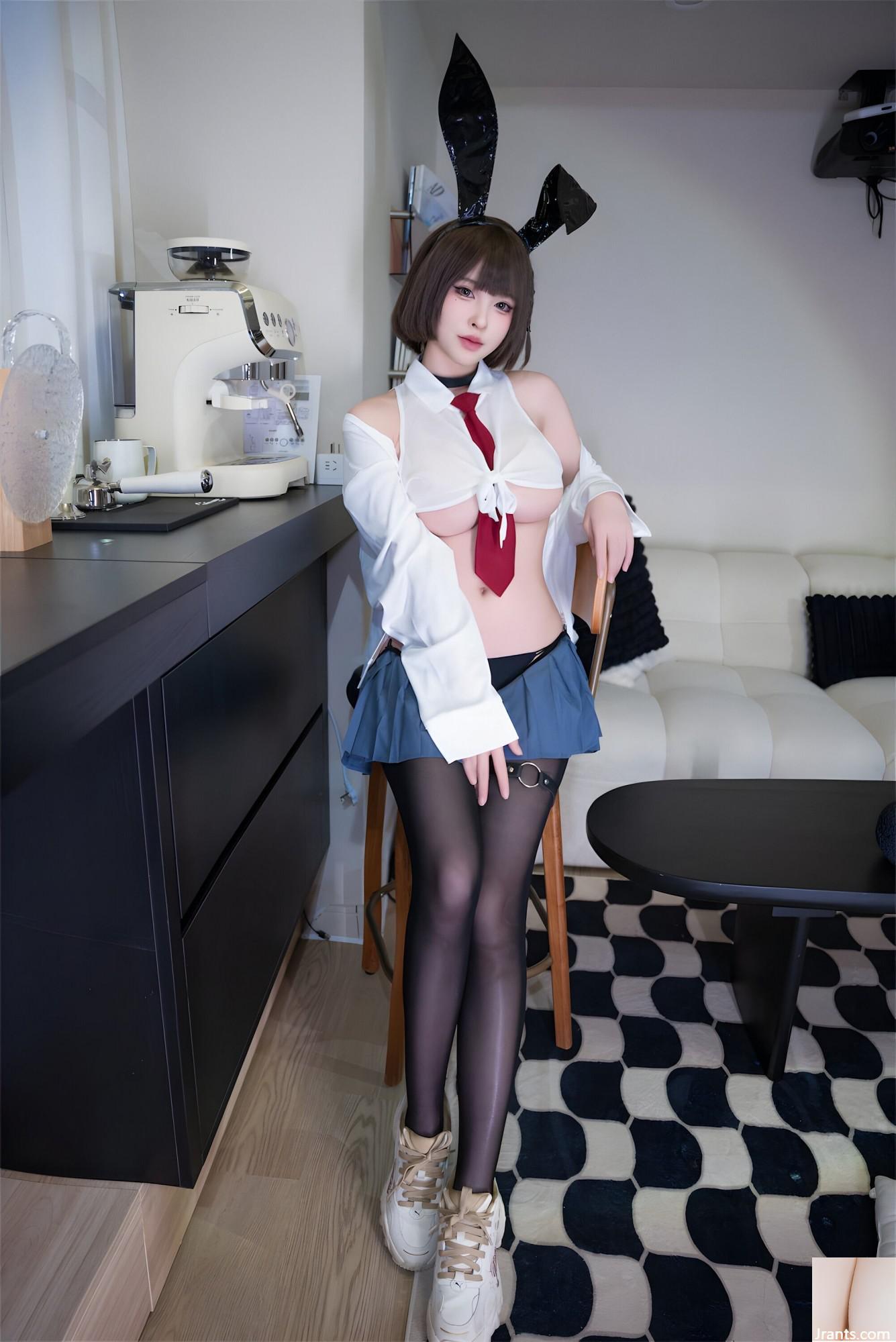 (مجموعة على الإنترنت) Girlmare Girl Yuno Shimizu &#8220;Bad Benefit Girl&#8221; VIP Exclusive (62p)