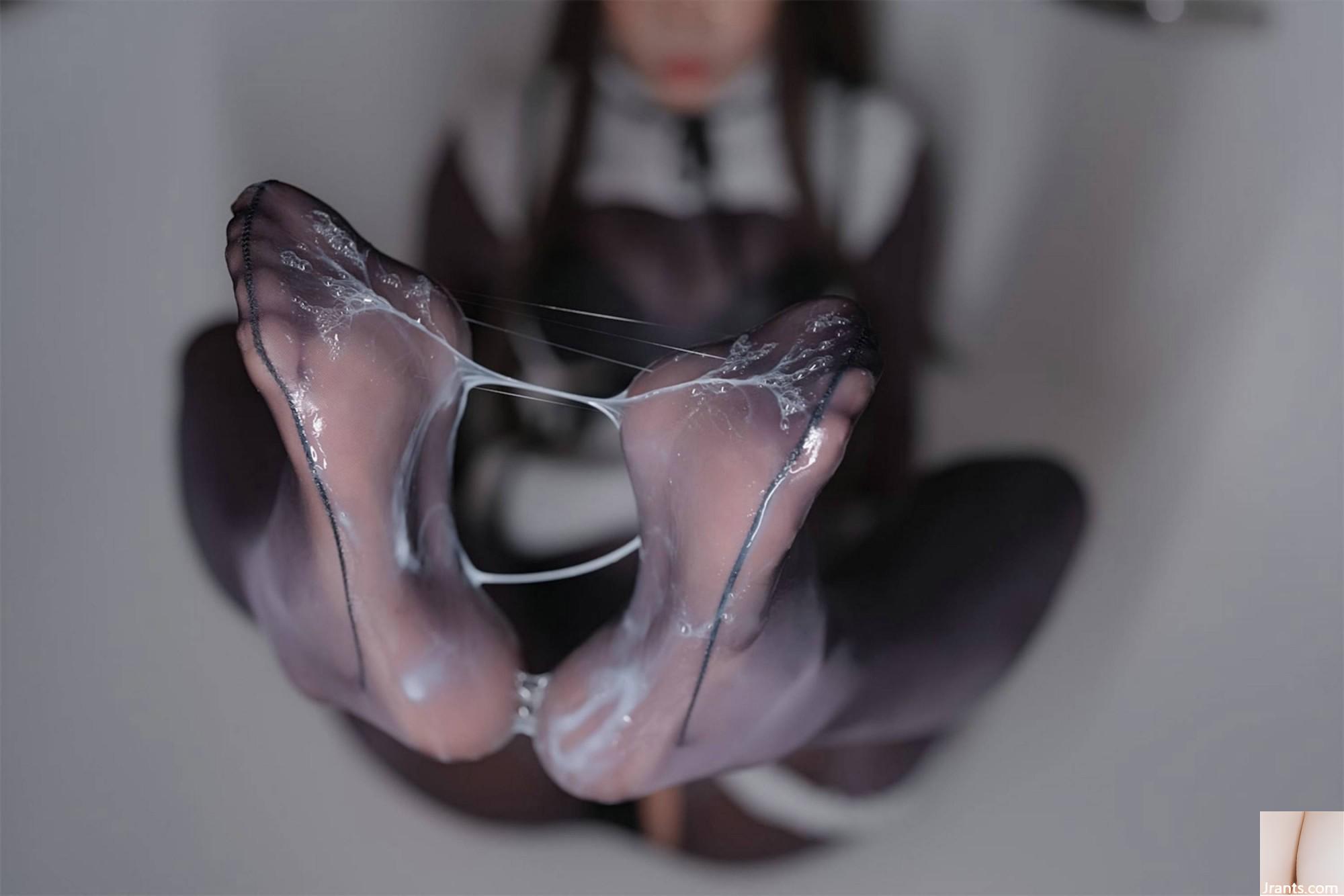 (Collection sur Internet) Girl de protection sociale Xuan Xiao Sœur senior « Black Silk Maid » VIP Exclusive (94p)