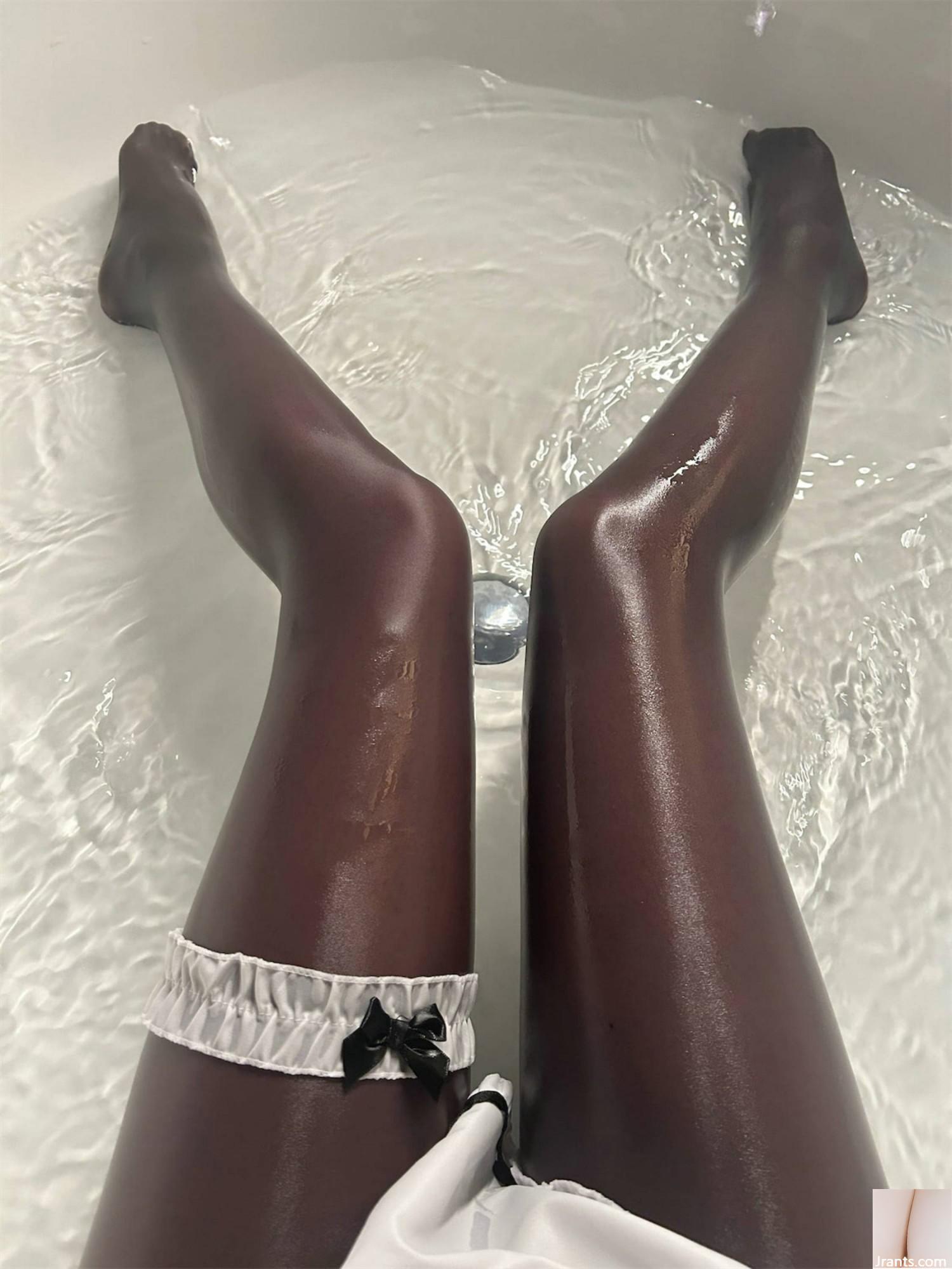 (Koleksi di Internet) Gadis Kesejahteraan Xuan Xiao Suster Senior &#8220;Black Silk Maid&#8221; Exclusive (94P)