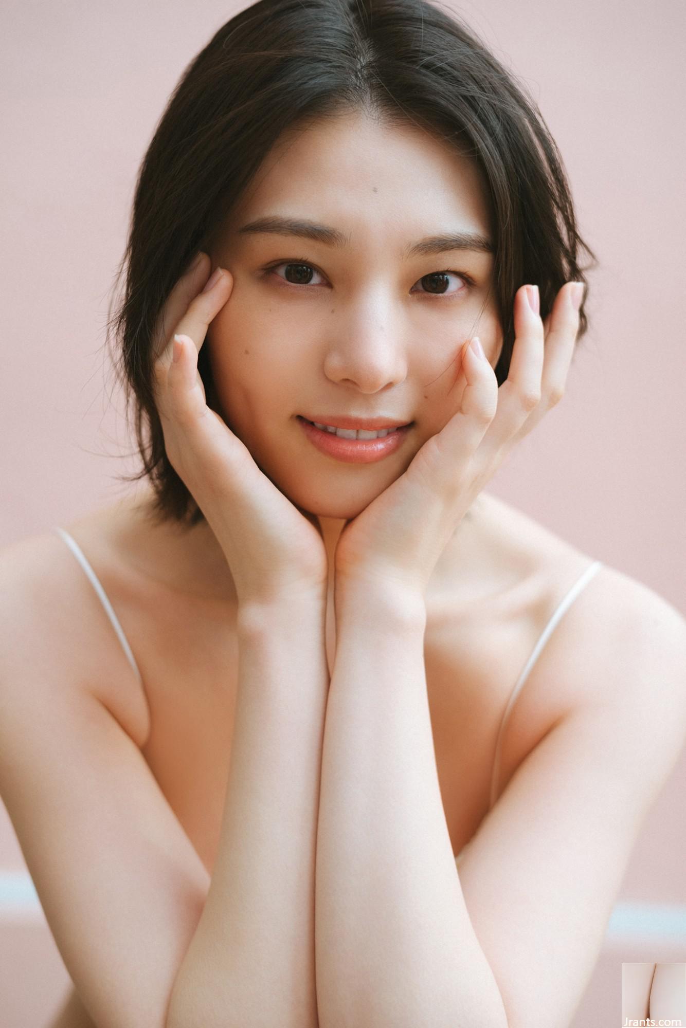 (aoi iori) بدن آشفته و پر است ، و این چشم انداز باعث می شود افراد نتوانند تمرکز کنند (36p)