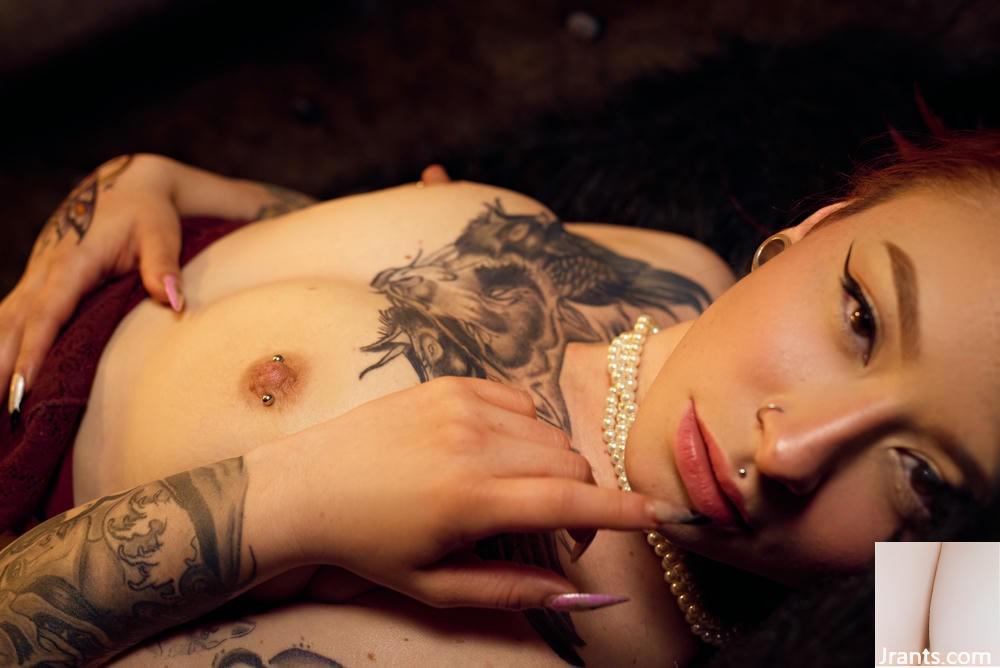 (Suicide Girls) 14 Mei 2025 &#8211; scolw &#8211; kesenangan dan nafsu (44p)