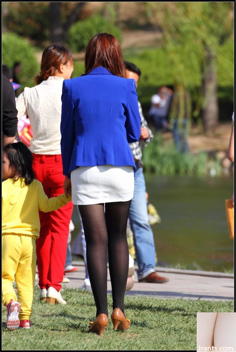 (Collection en ligne) Photographie de rue de belles femmes avec des bas accrocheurs 1 (70p)