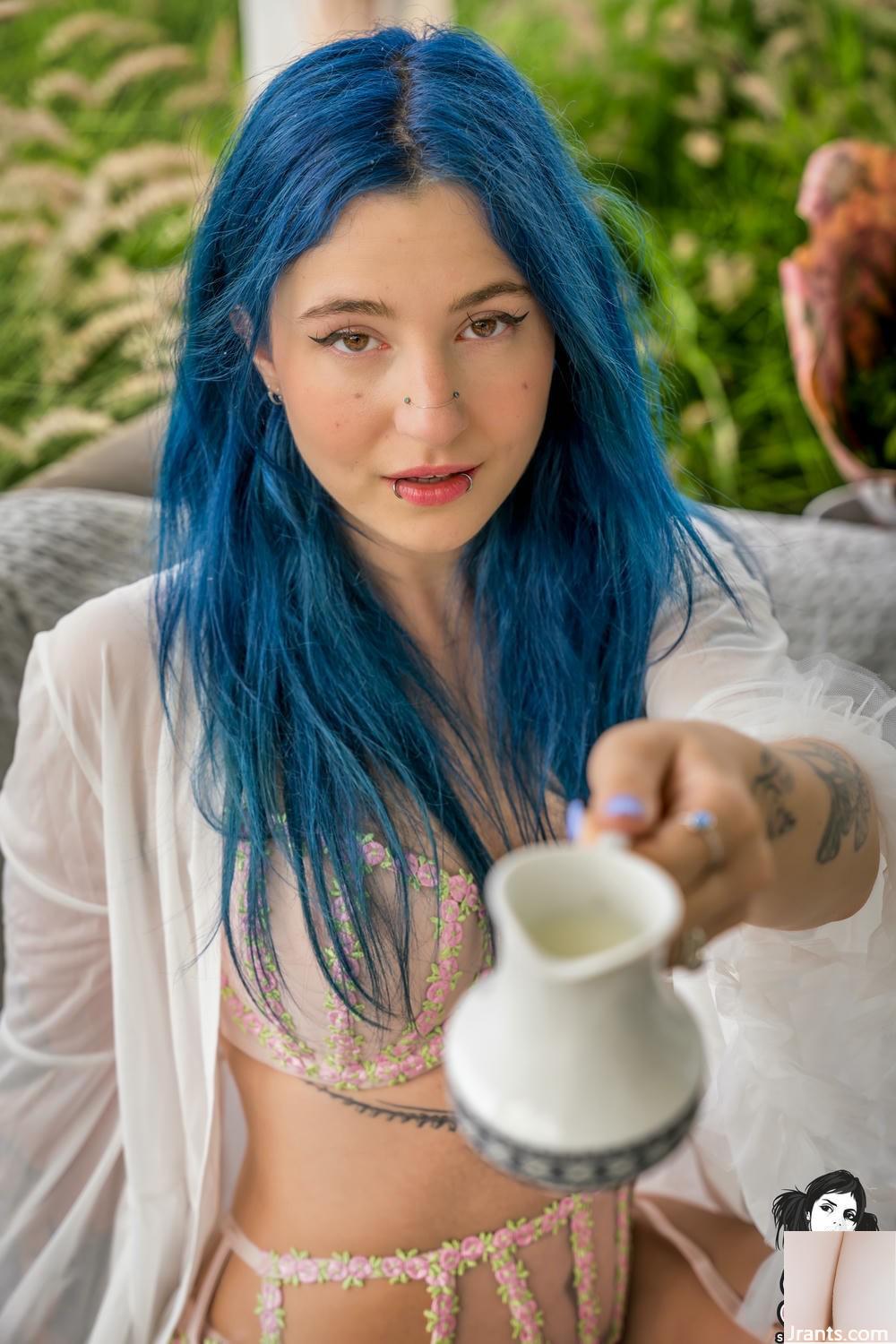 (Suicide Girls) 18 Mei 2025 &#8211; Khalamite &#8211; Pesta Teh Memikat (60p)