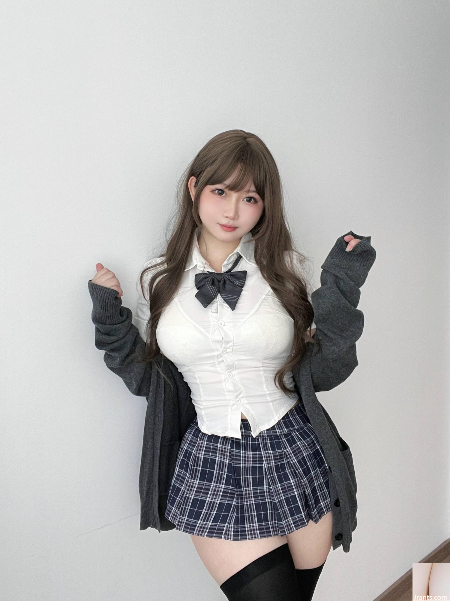 (Koleksi Online) Gadis Kesejahteraan adalah Yi Jiangya &#8220;Senior Sister&#8217;s Daily&#8221; VIP Exclusive
