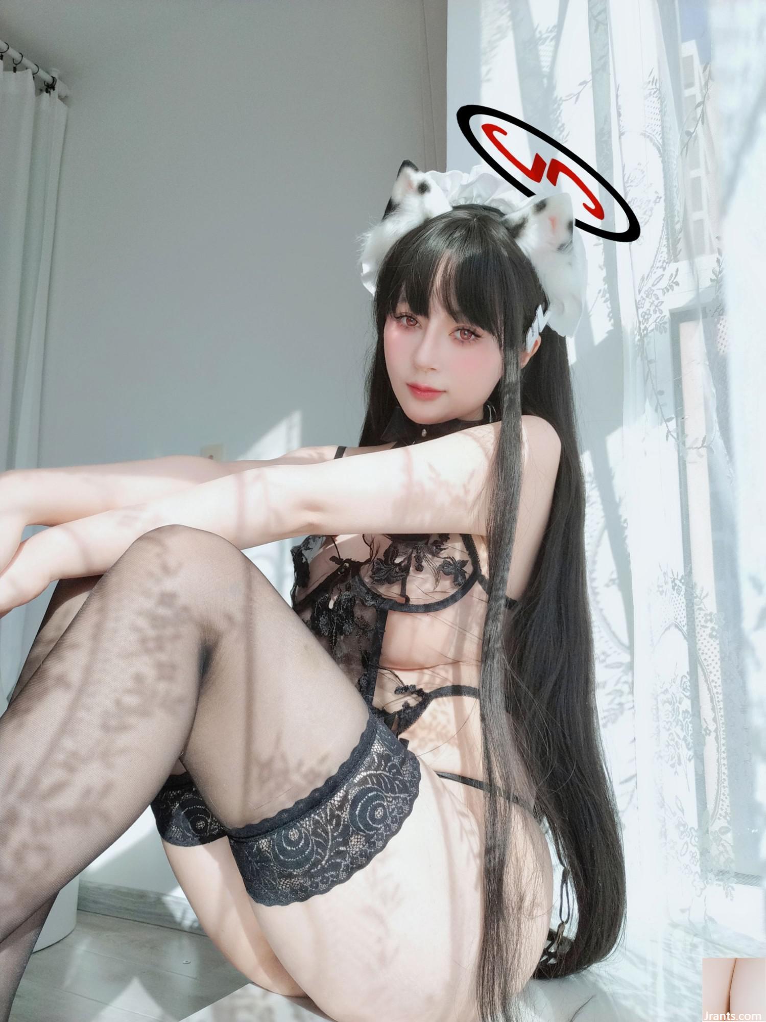(مجموعه در اینترنت) دختر رفاهی نقره ای &#8220;دو یو لی یین&#8221; VIP منحصر به فرد