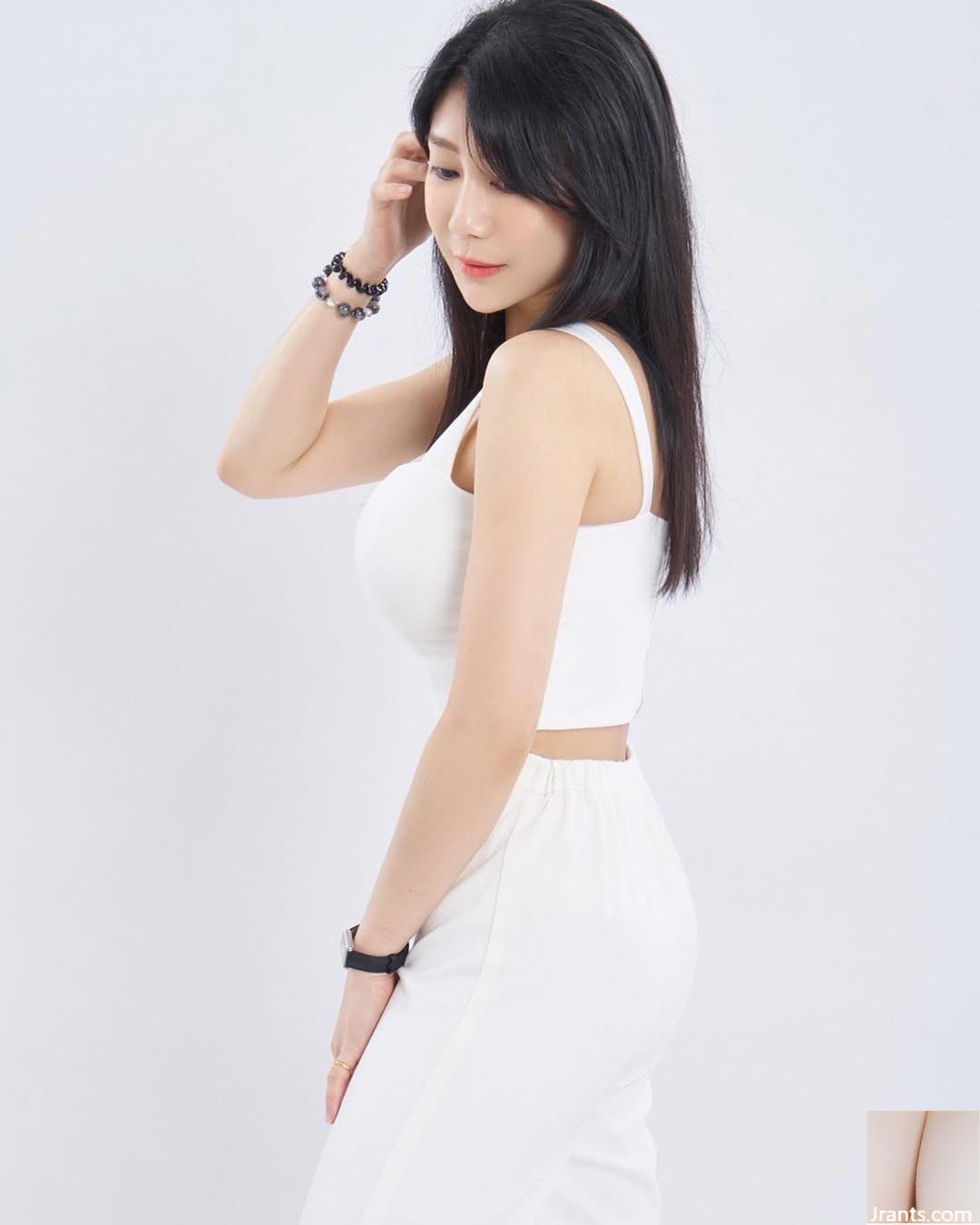 La bellezza della bellezza della scuola &#8220;Feng Yingying&#8221; è così seducente (10p)