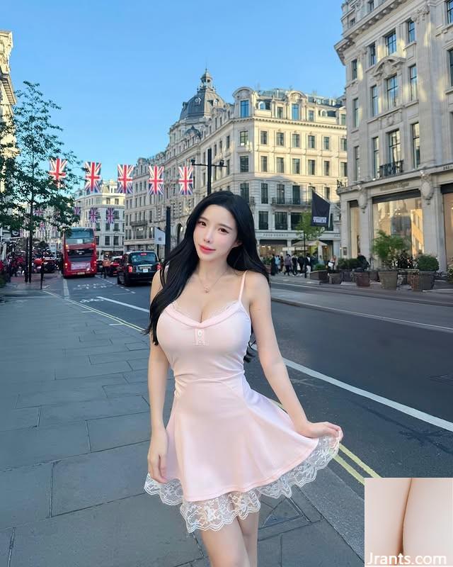 ملكة &#8220;Amber Na Blue Star Bree&#8221; تجعل الناس يريدون الاستسلام إلى قدميها (10p)
