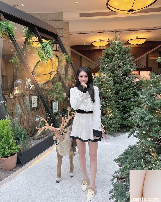 مسابقة ملكة الجمال؟ (Kei Annywang.tw &#8220;Charmless (11p)