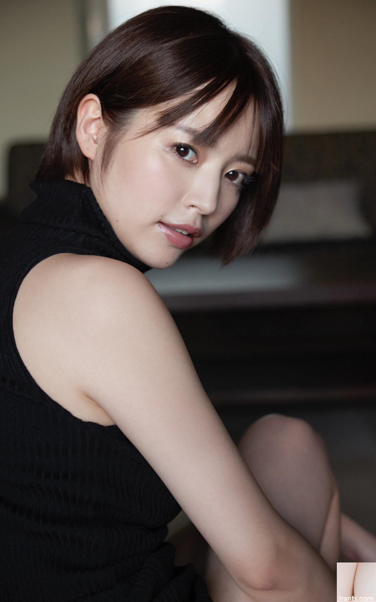 Komori Hotaru شما را بوسه 2 (96p)
