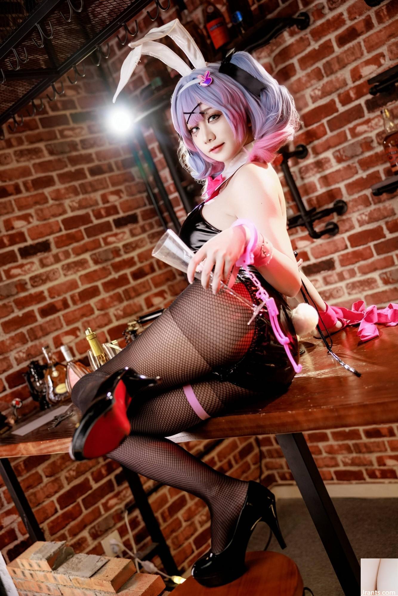 (Collezione online)  Welfare Girl &#8220;Hatin Rabbit Cave&#8221; di A Xuexue esclusiva VIP (103p)