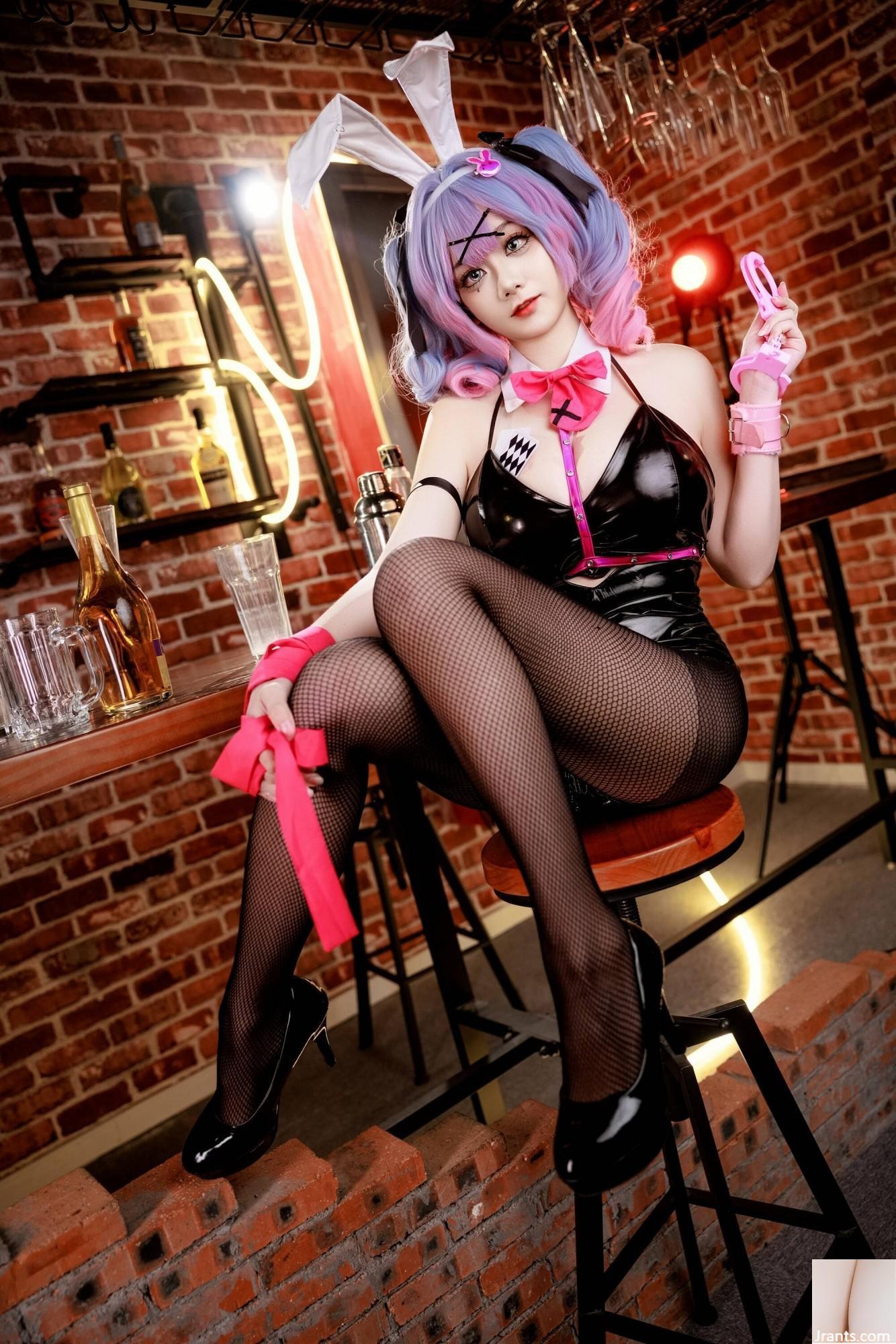 (Collezione online)  Welfare Girl &#8220;Hatin Rabbit Cave&#8221; di A Xuexue esclusiva VIP (103p)