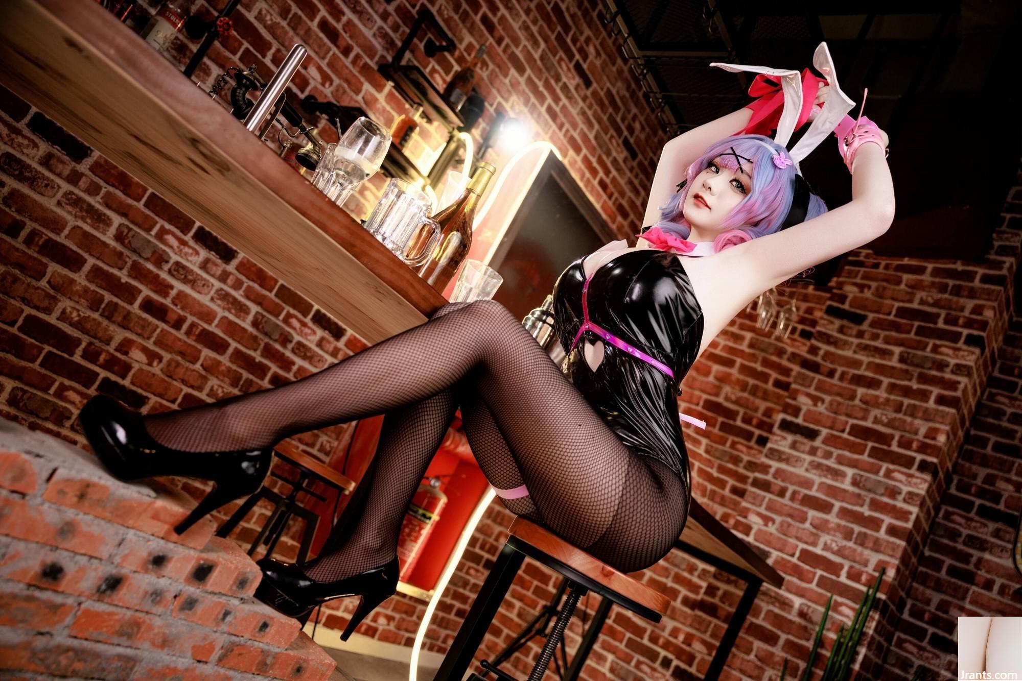 (Collezione online)  Welfare Girl &#8220;Hatin Rabbit Cave&#8221; di A Xuexue esclusiva VIP (103p)