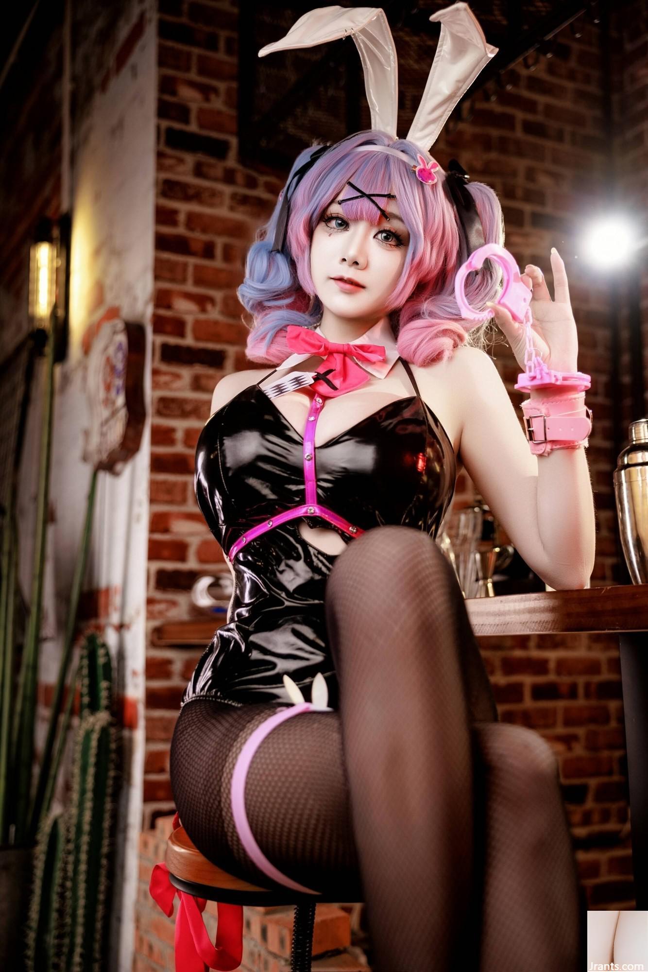 (Collezione online)  Welfare Girl &#8220;Hatin Rabbit Cave&#8221; di A Xuexue esclusiva VIP (103p)