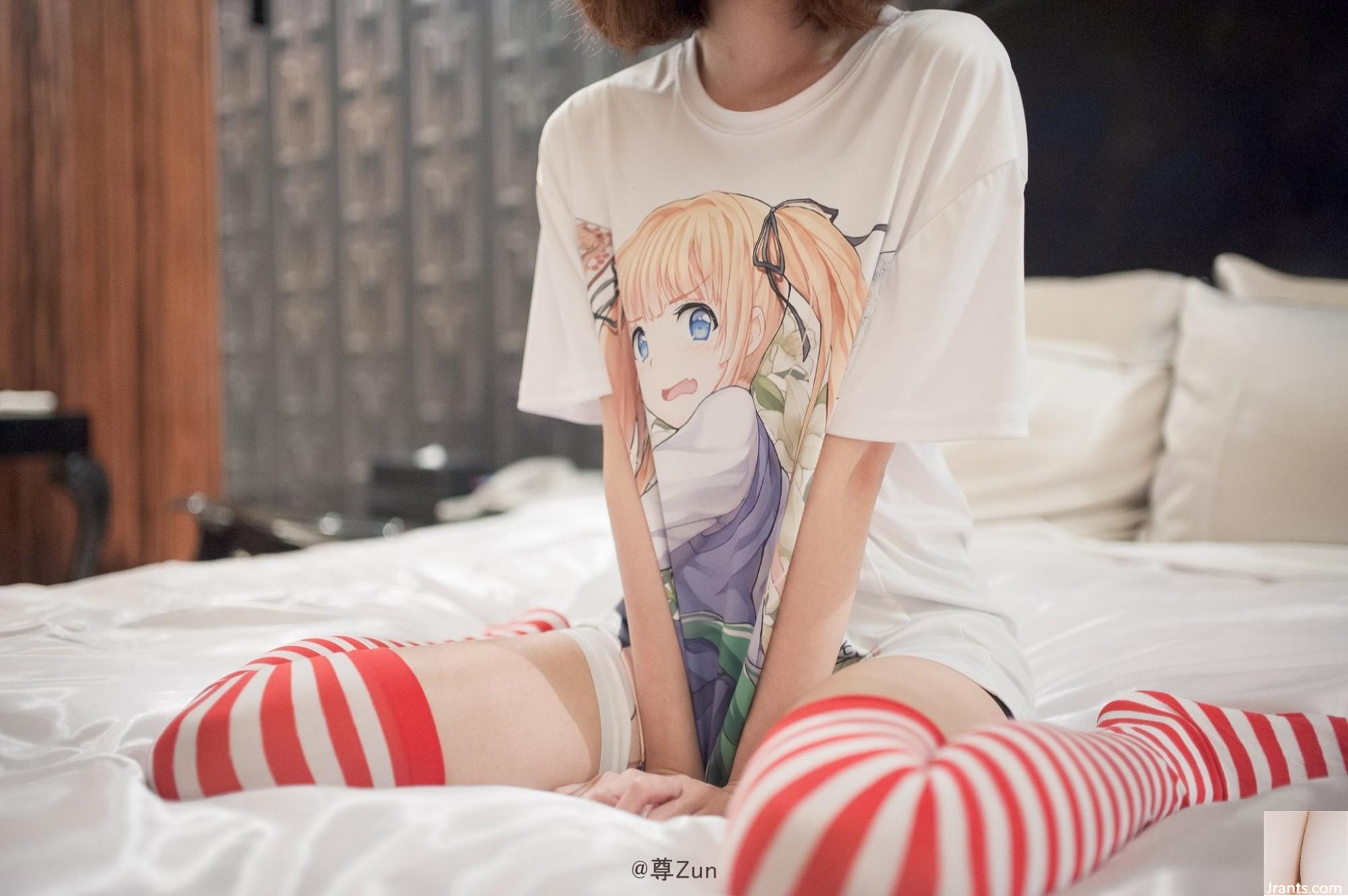 (Collection en ligne) Zun &#8211; Deaku Water Lap Socks (18P)