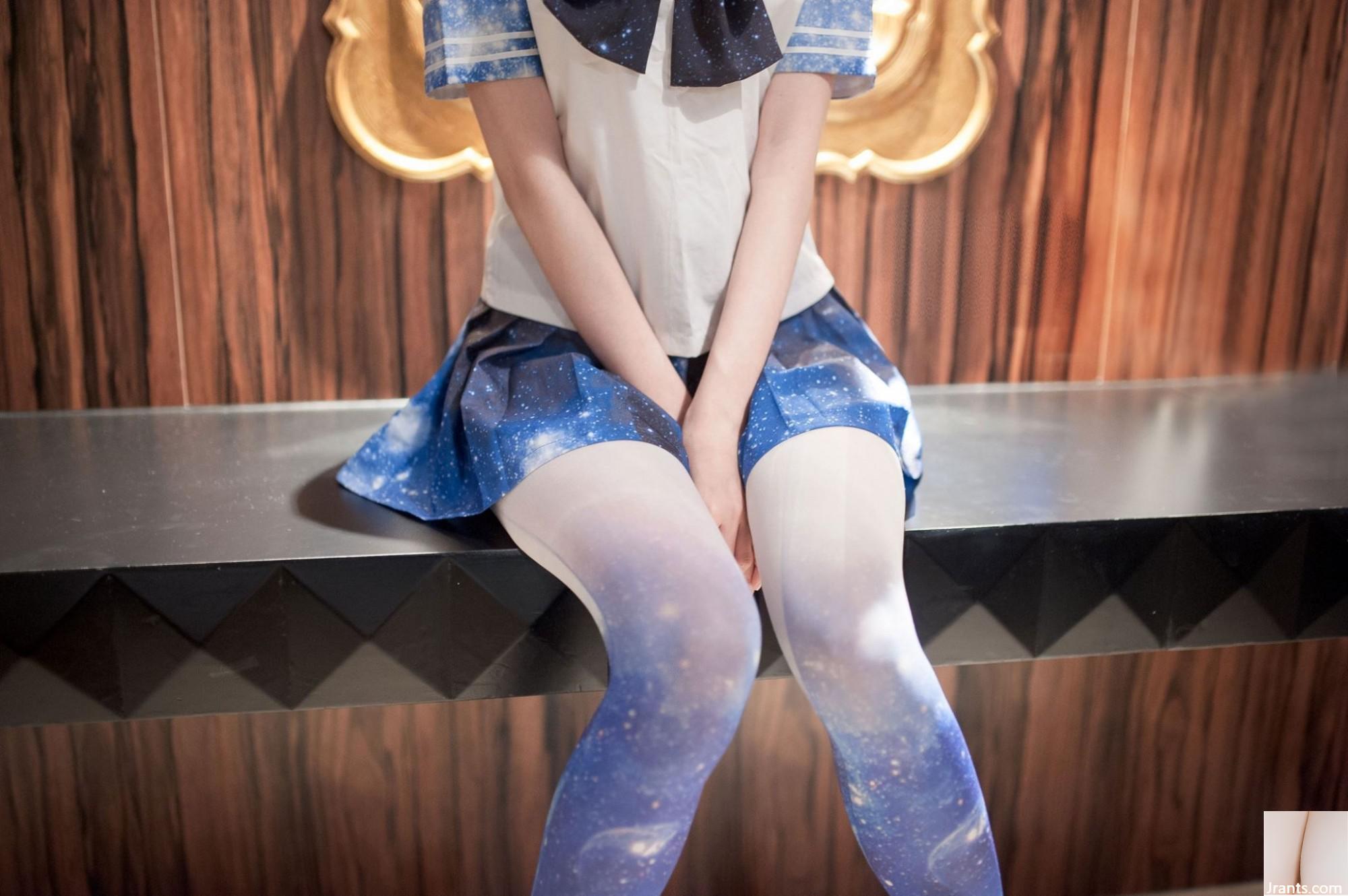 (Collection en ligne) Zun &#8211; Deaku Water Lap Socks (18P)