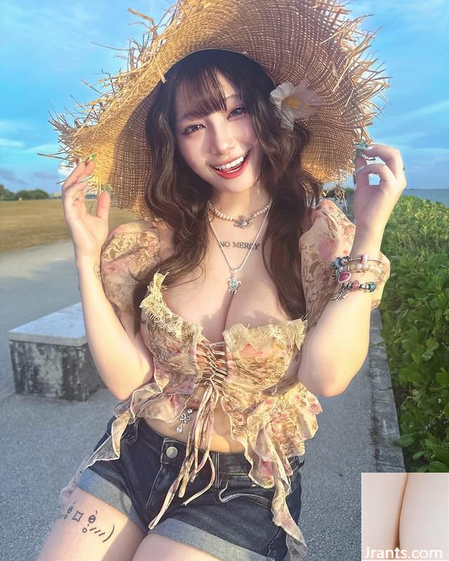 Die große Schönheit &#8222;Xiao Xiaoorou&#8220; hat eine atemberaubende Figur gemacht! Menschen sofort verlieben (11p)