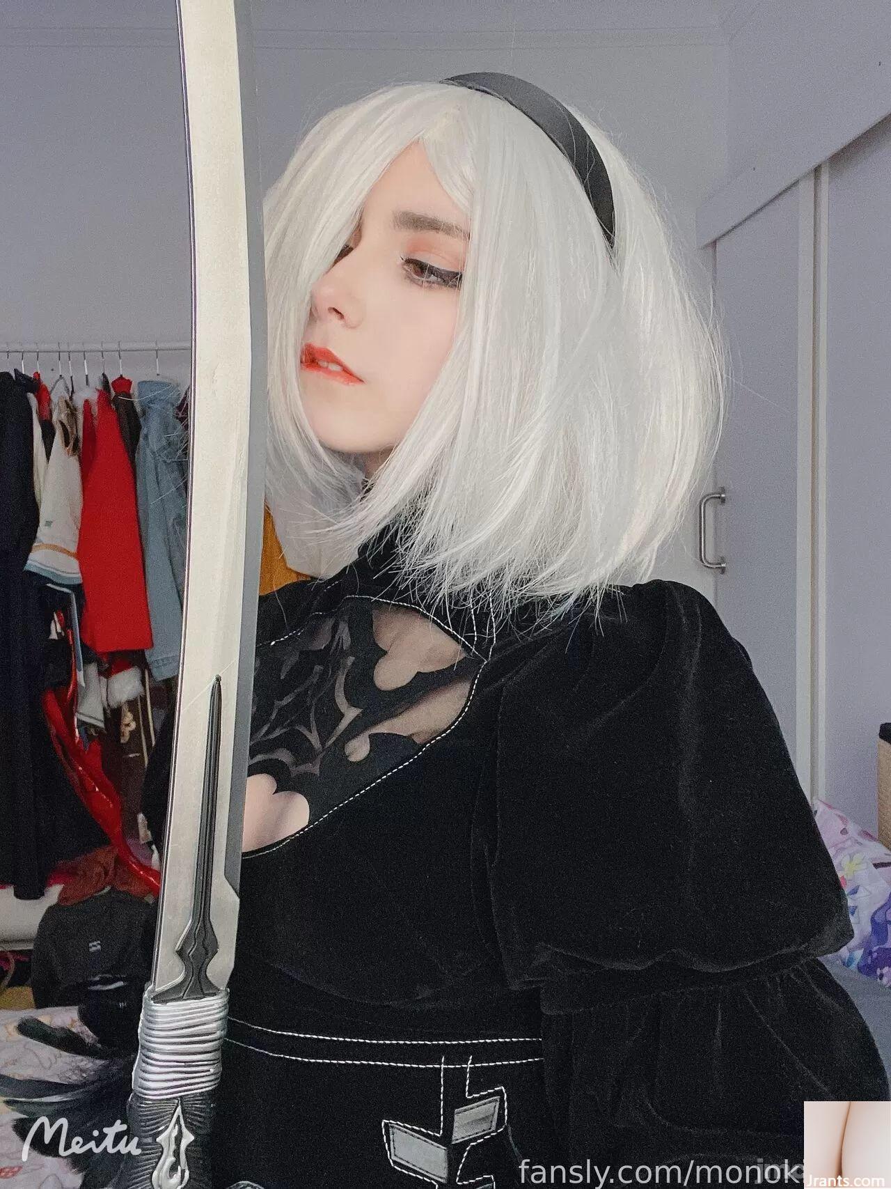 Monoki Chan &#8211; 2B (Selfie -Set) (47p)