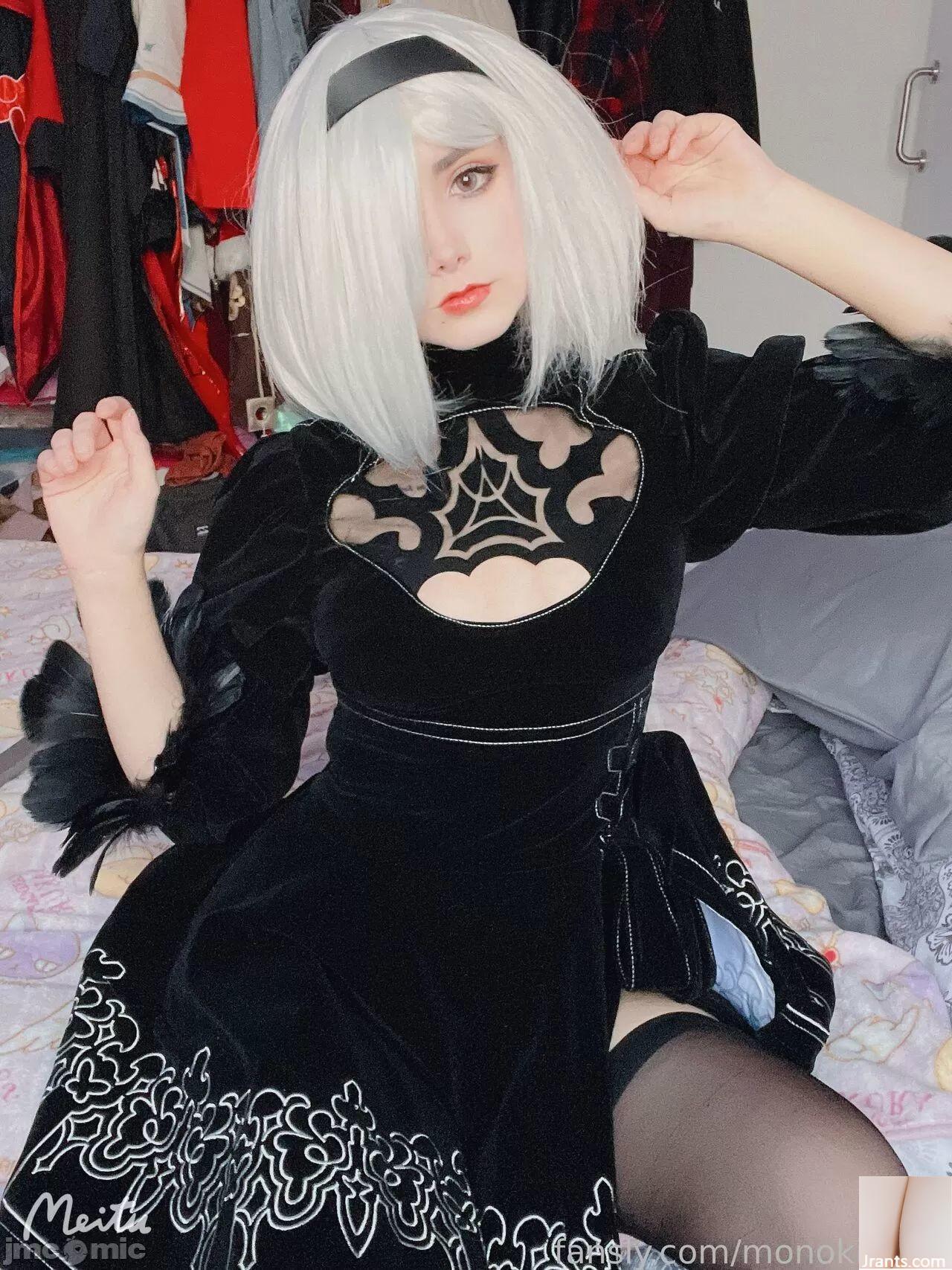 Monoki Chan &#8211; 2B (Selfie -Set) (47p)