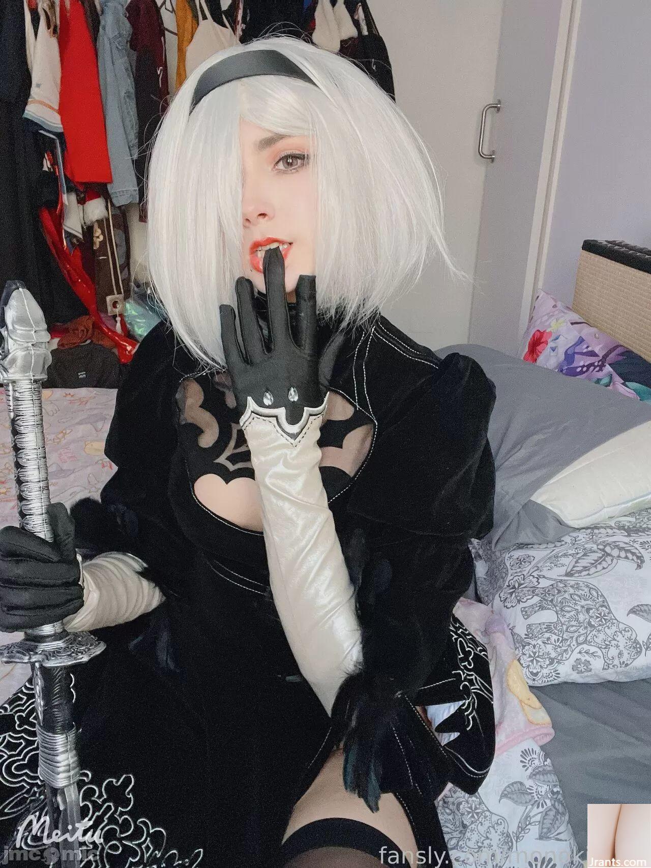 Monoki Chan &#8211; 2B (Selfie -Set) (47p)