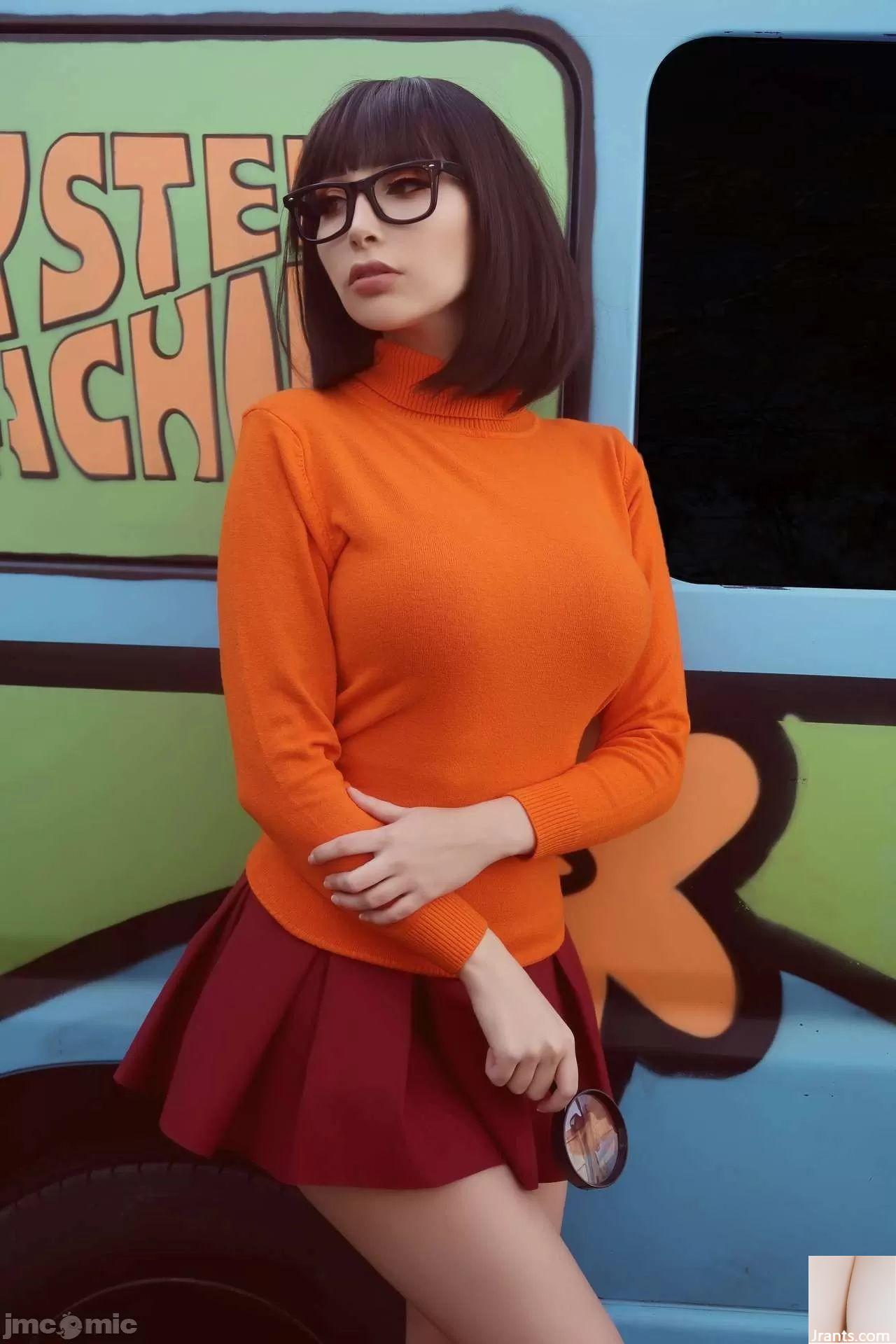 Velma Dinkley (48p)