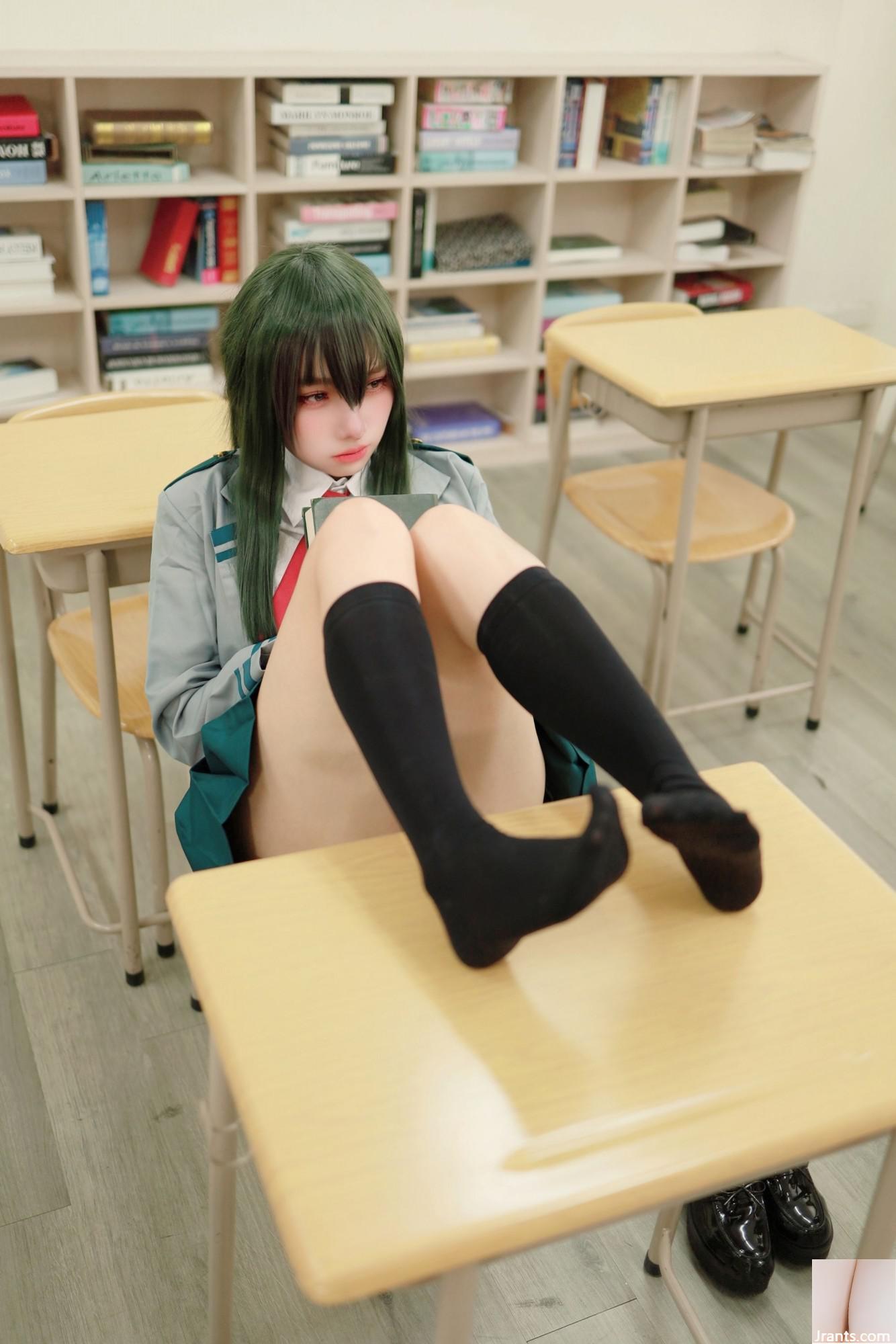 (Online -Sammlung) MU MUs &#8222;Frog Blows Plum Rain Student Anzug&#8220; VIP Exclusive (30p)