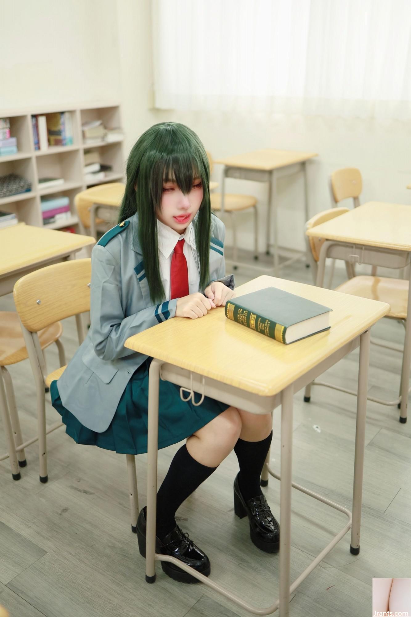 (Online -Sammlung) MU MUs &#8222;Frog Blows Plum Rain Student Anzug&#8220; VIP Exclusive (30p)
