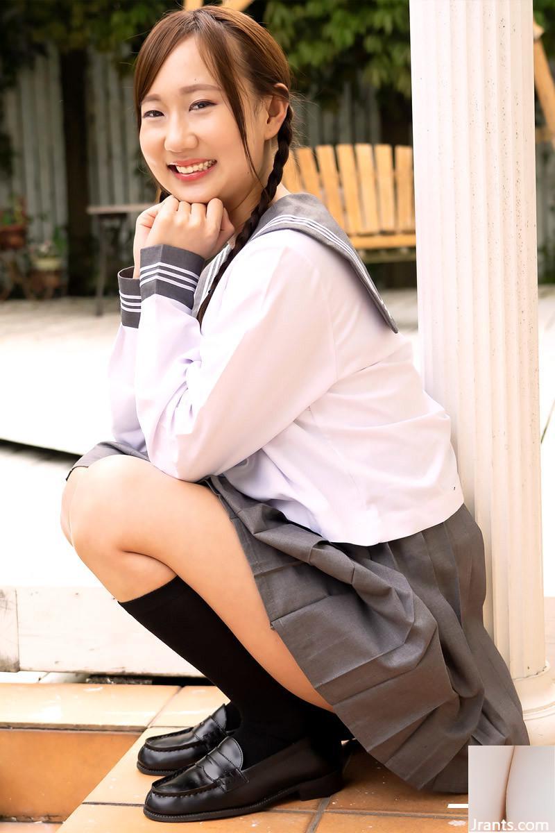 (Natsume りんか) Cute Student Girl può giocare di nuovo (29p)