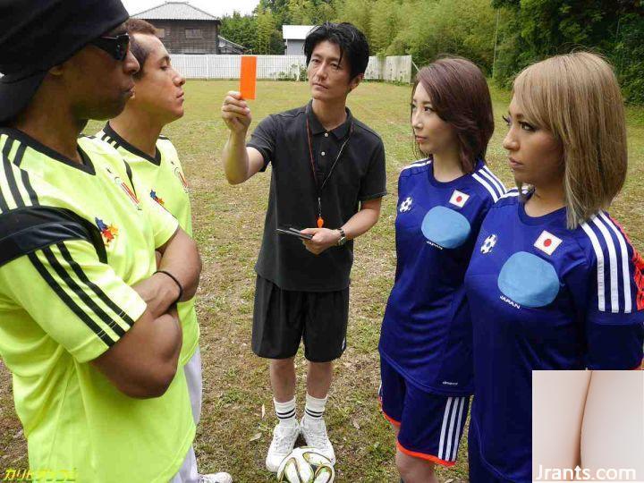 Ein vorsätzliches und aufregendes gemischtes Sporttreffen für Männer und Frauen (36P)