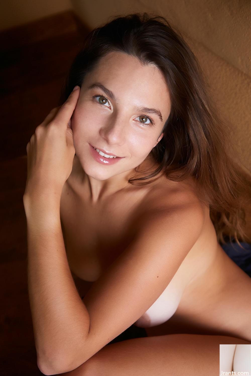 (MetArt) 24 مه 2025 &#8211; بلکا &#8211; جذاب ترین (155p)