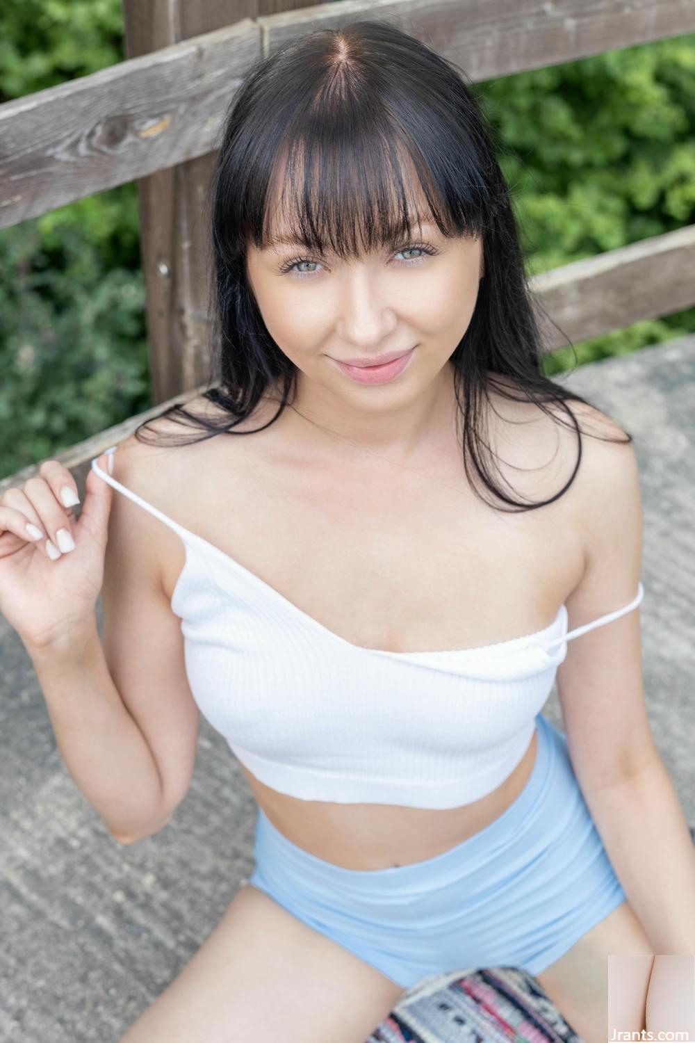 (MetArt) 24. Mai 2025 &#8211; Bernie &#8211; Schwüle (120p)